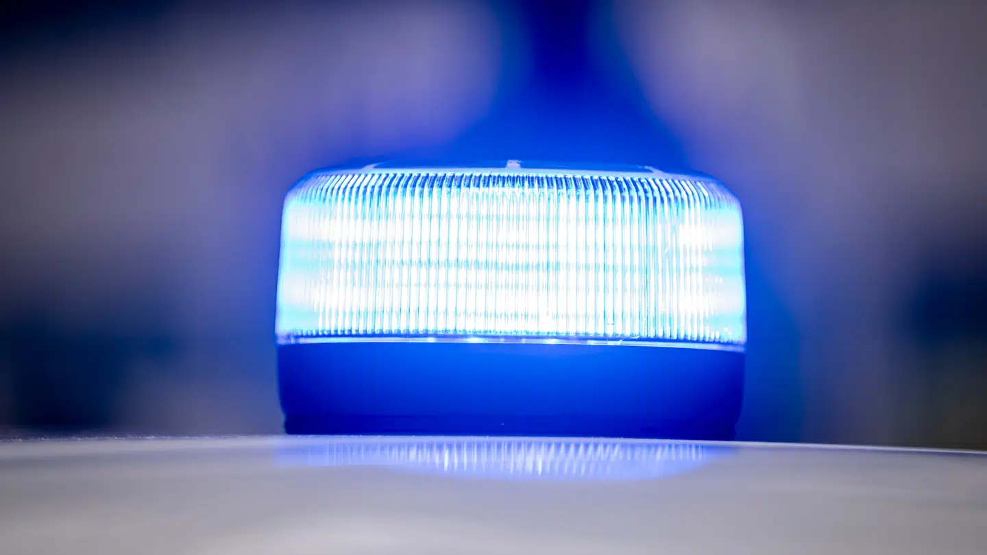 Midt- og Vestsjællands Politi rykkede lørdag eftermiddag ud til anmeldelse om en mand, der skabte utryghed i bussen.