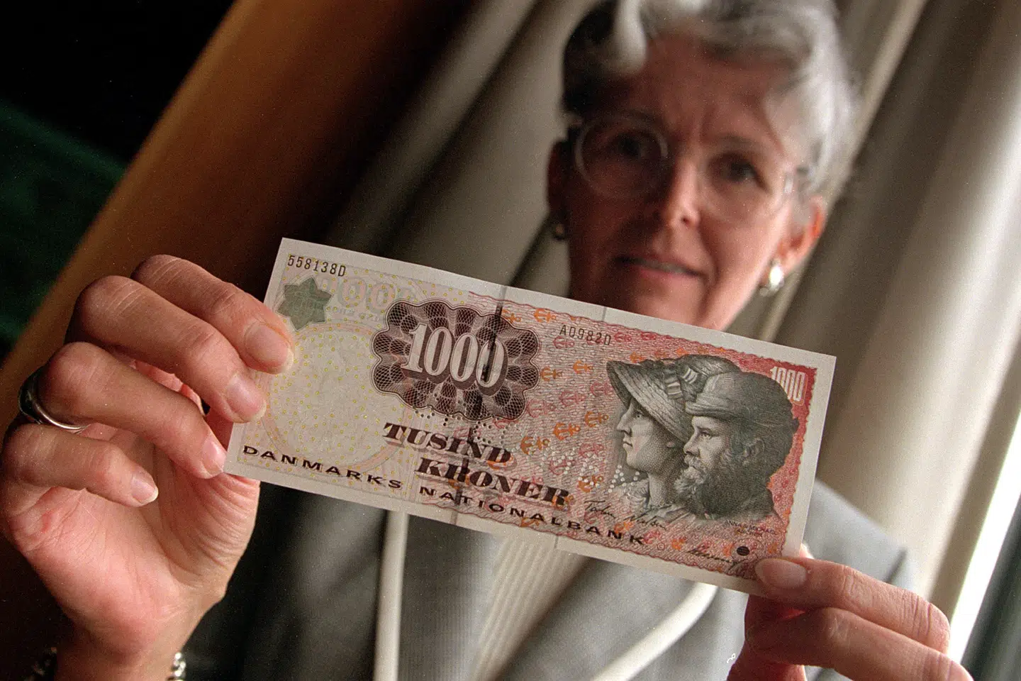 Alle typer af sedler fra 1944, 1952, 1972 og 1997 samt 1000-kronesedlen er endegyldigt ugyldige fra 31. maj 2026. Sedlerne kan de næste seks uger indleveres i tre Forex-vekselbutikker i Aarhus, Odense og København. (Arkivfoto).