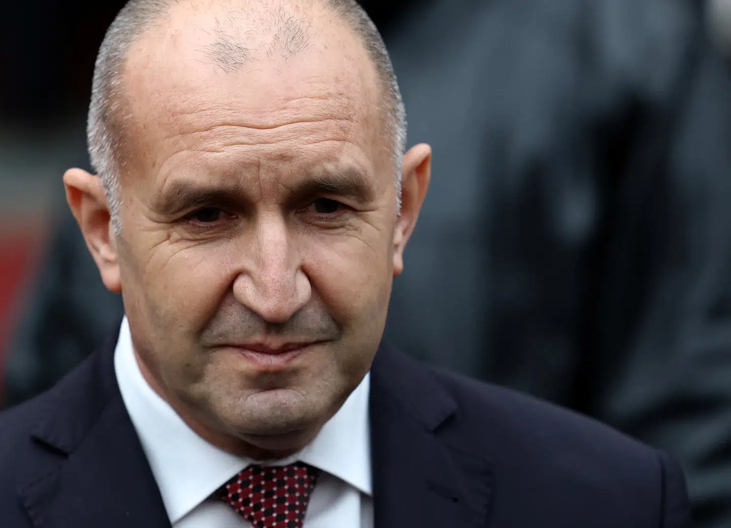 Bulgariens nye stærke mand efter søndagens parlamentsvalg er Rumen Radev. Hans valgløfter bliver svære af indfri.