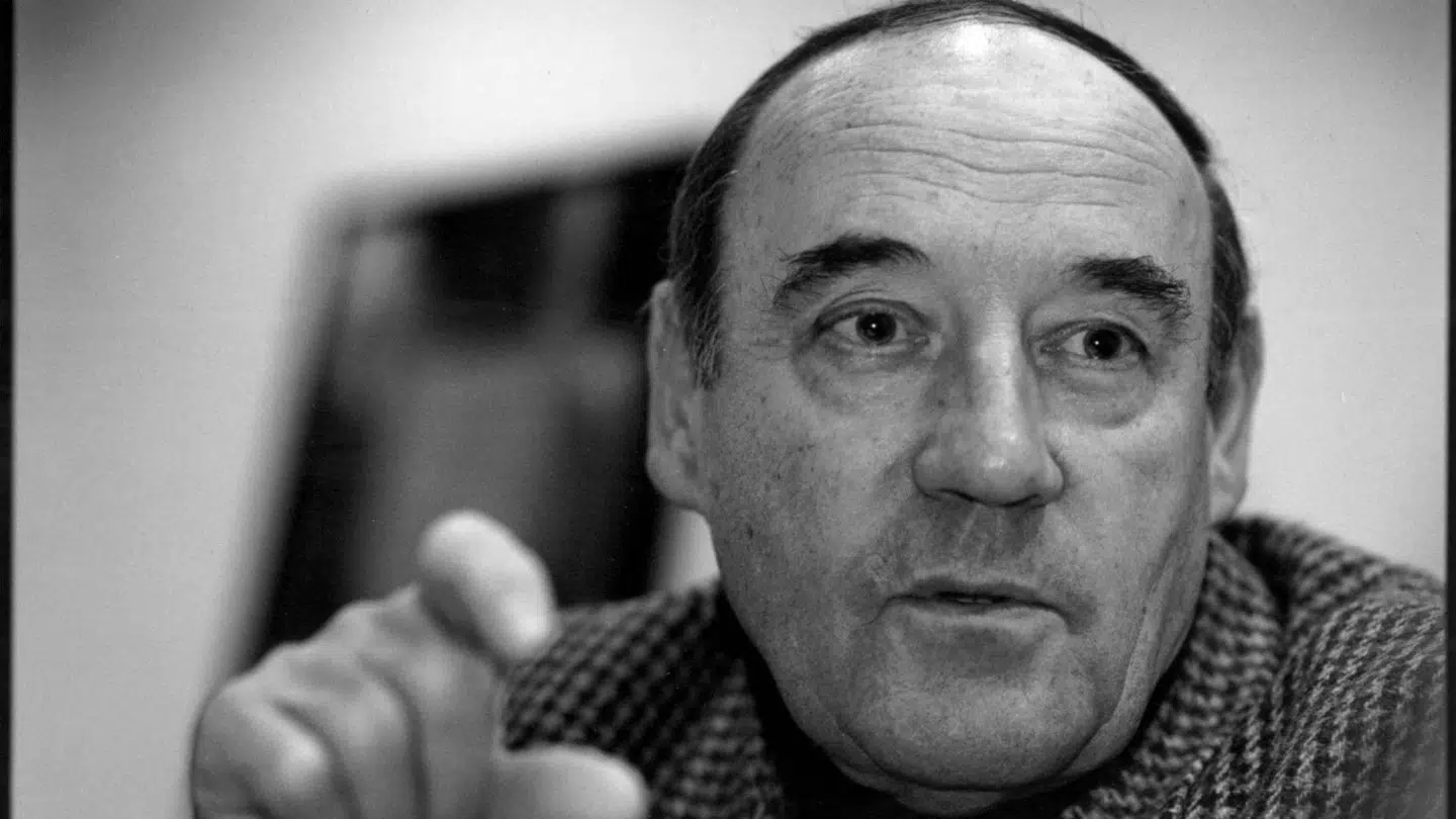 Desmond Morris havde mange kasketter.