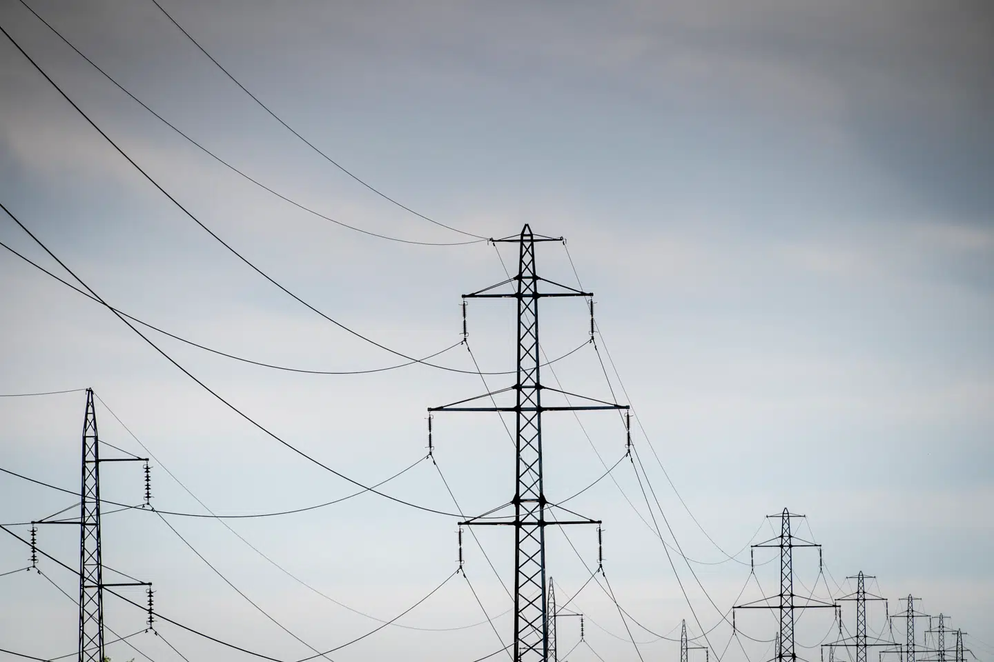 På Facebook har gruppen 'Nettopower + Velkommen // Os Der Har Penge Til Gode' samlet adskillige kunder med samme oplevelse.