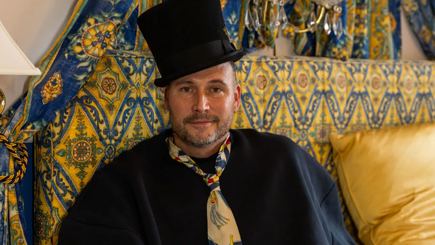 Ask Holmegaard i 'Forræder'.