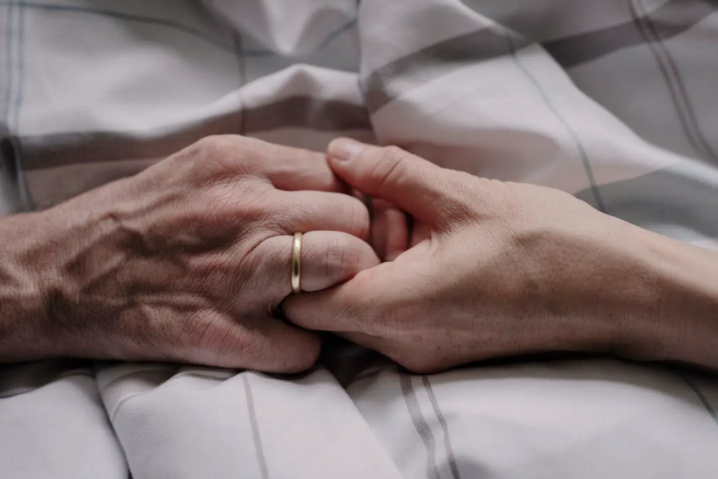 En dødsdoula giver støtte, tid og værktøjer til den døende og dennes pårørende.