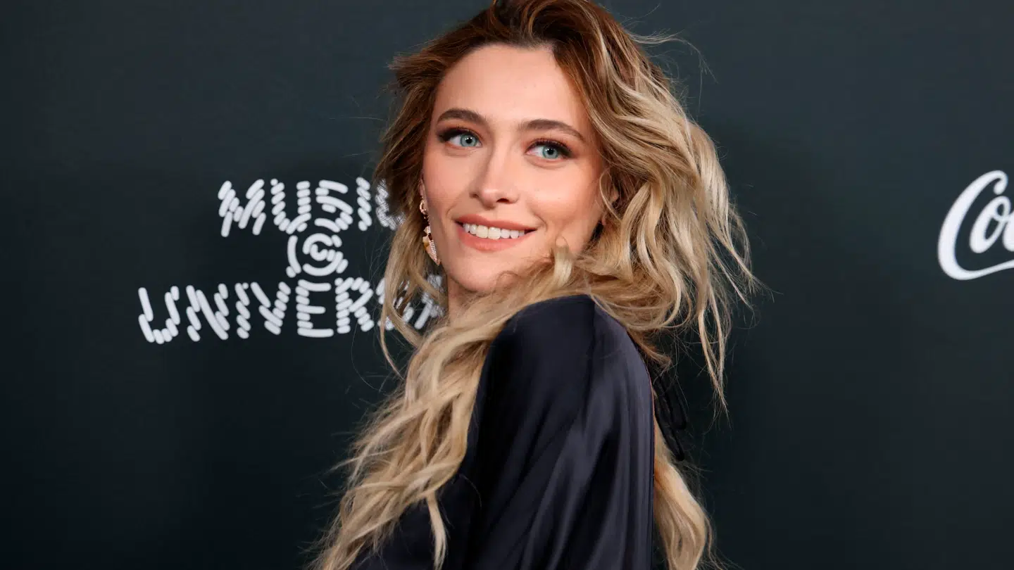 Michael Jacksons datter, Paris Jackson, har taget afstand fra 'Michael'-filmen som hun kalder 'fuld af løgn'.