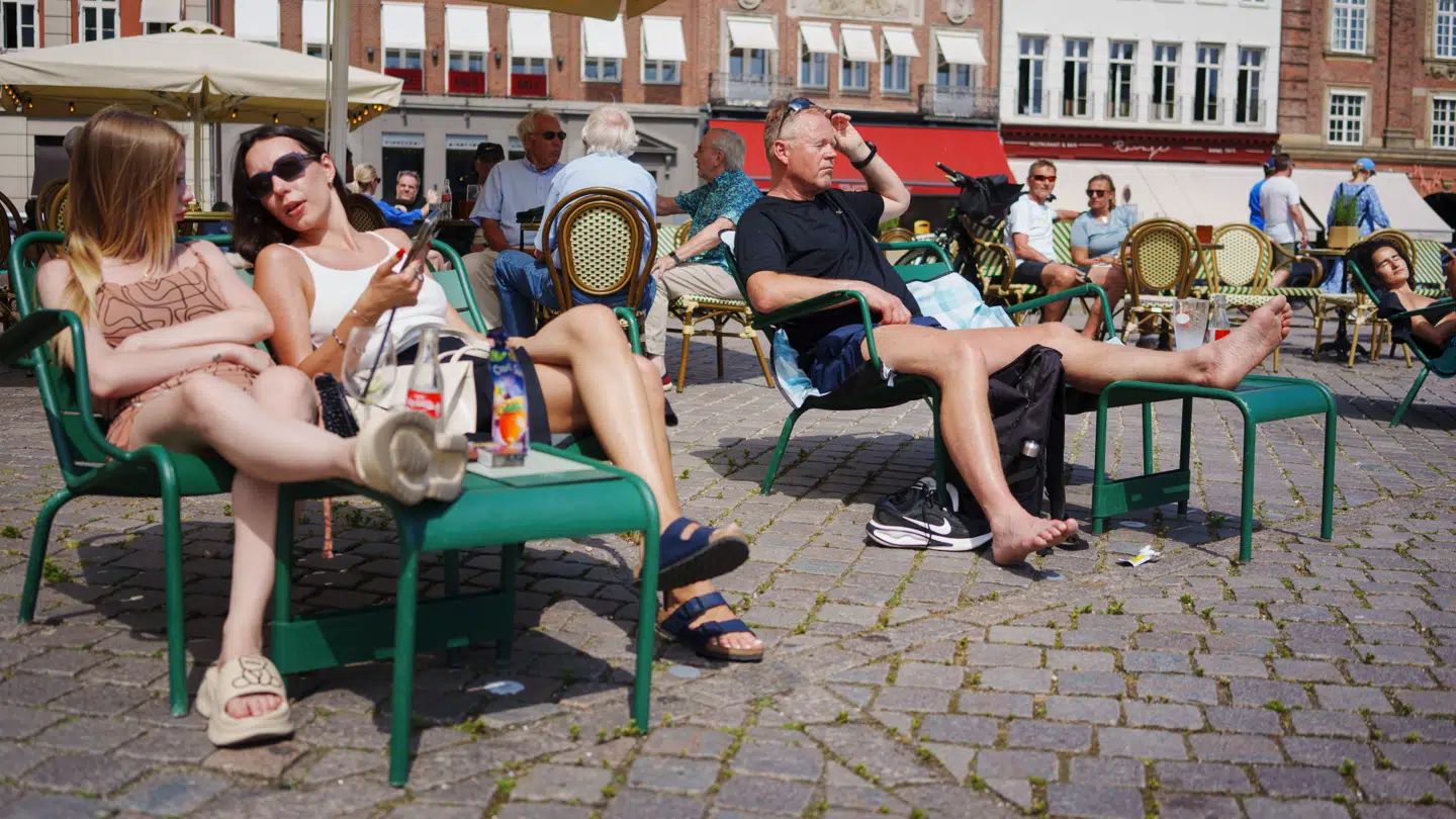 Der vil igen torsdag være mulighed for at sole sig.