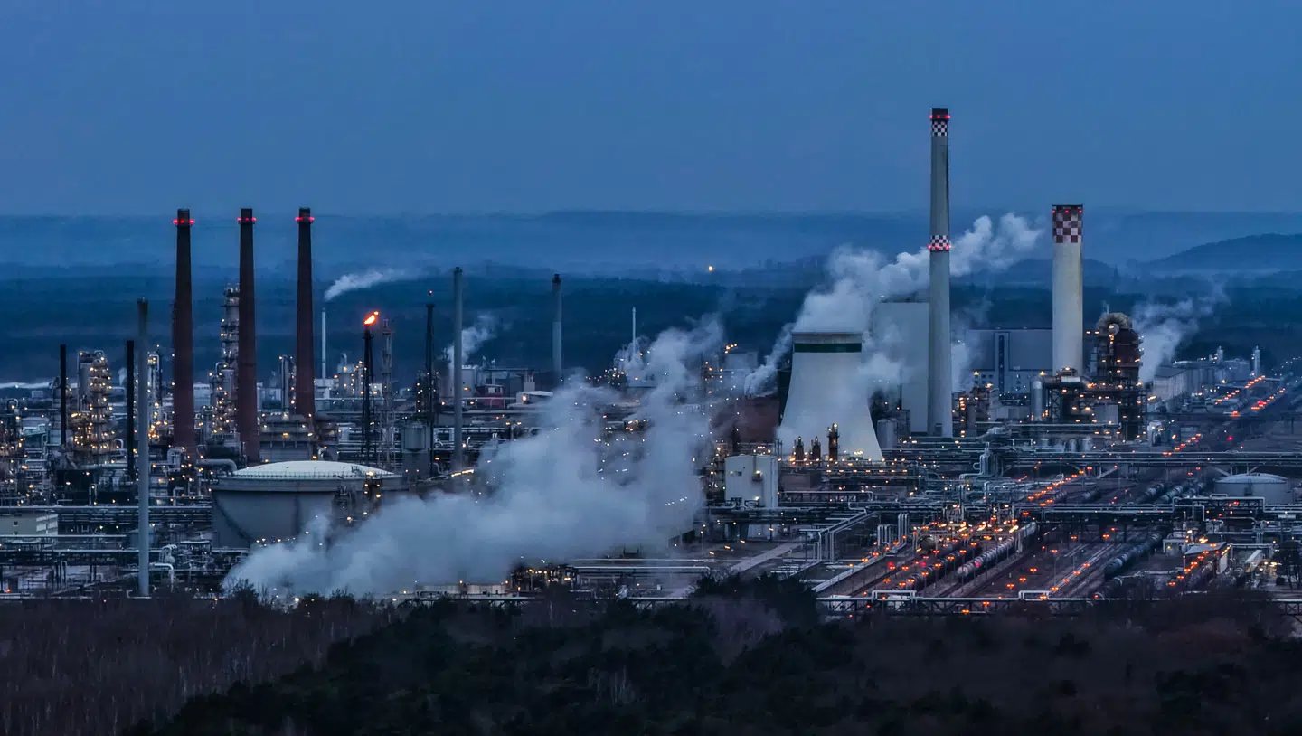 PCK-raffinaderiet i Schwedt nordøst for Berlin får cirka 20 procent af sin olie fra Kasakhstan.
