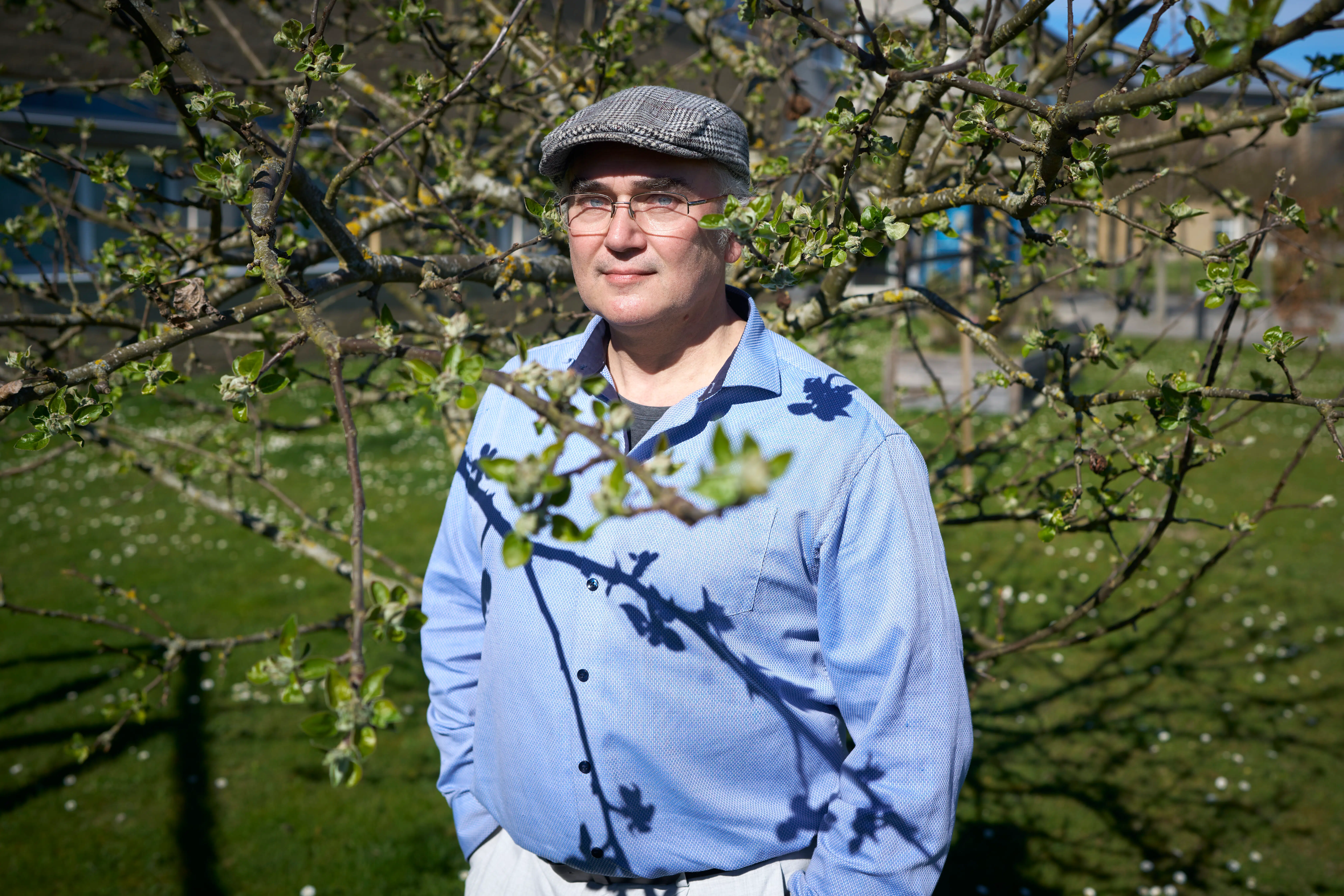 Professor lider selv af pollenallergi. Han fremhæver afgørende metode til at komme igennem foråret og sommeren