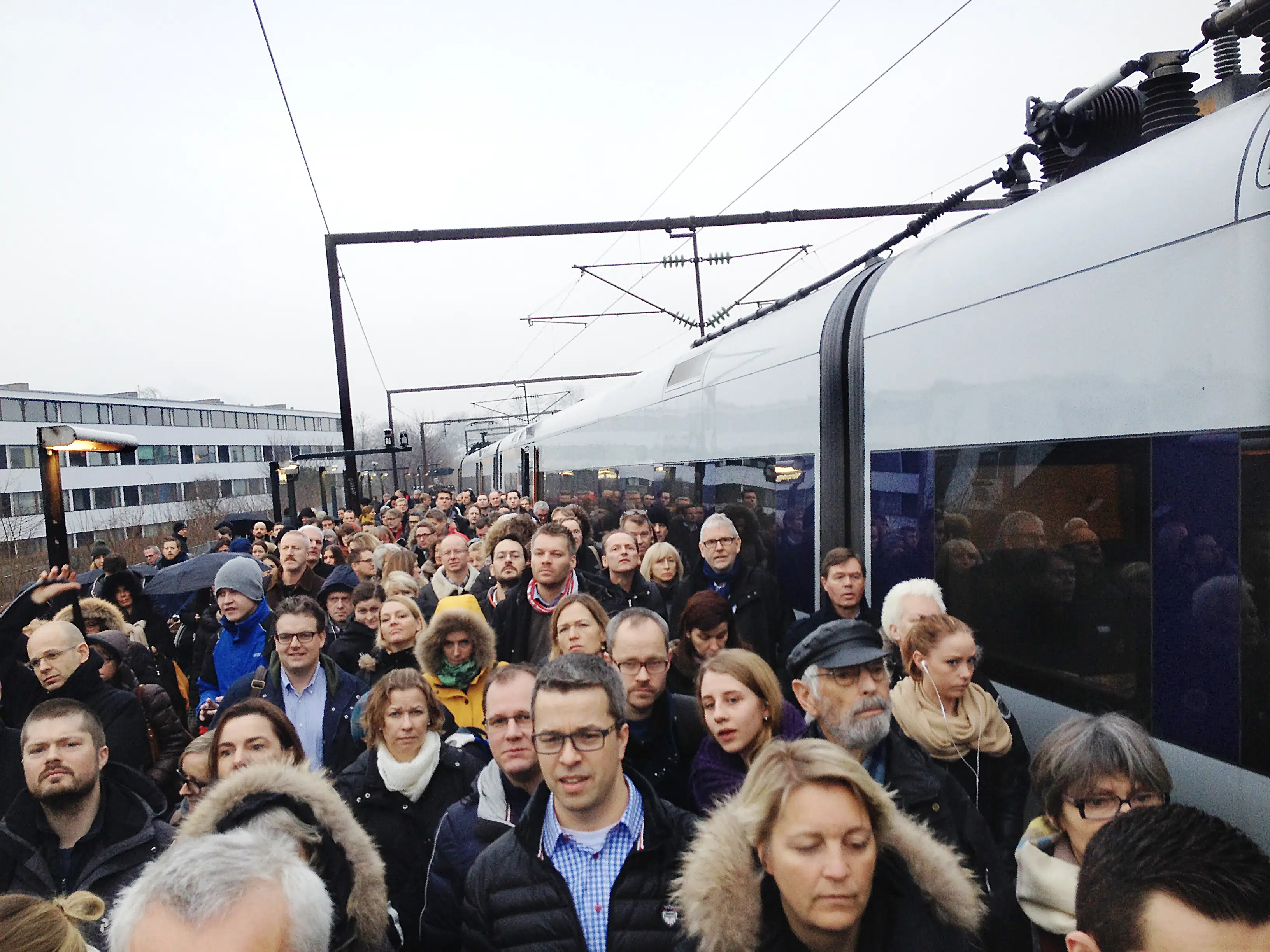 Berlingske mener: DSB leverer en helt utilfredsstillende togservice