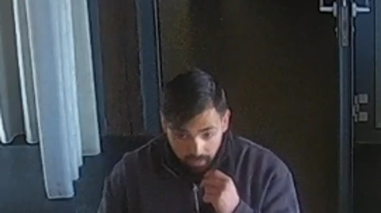 Billede af den anden formåede gerningsmand.