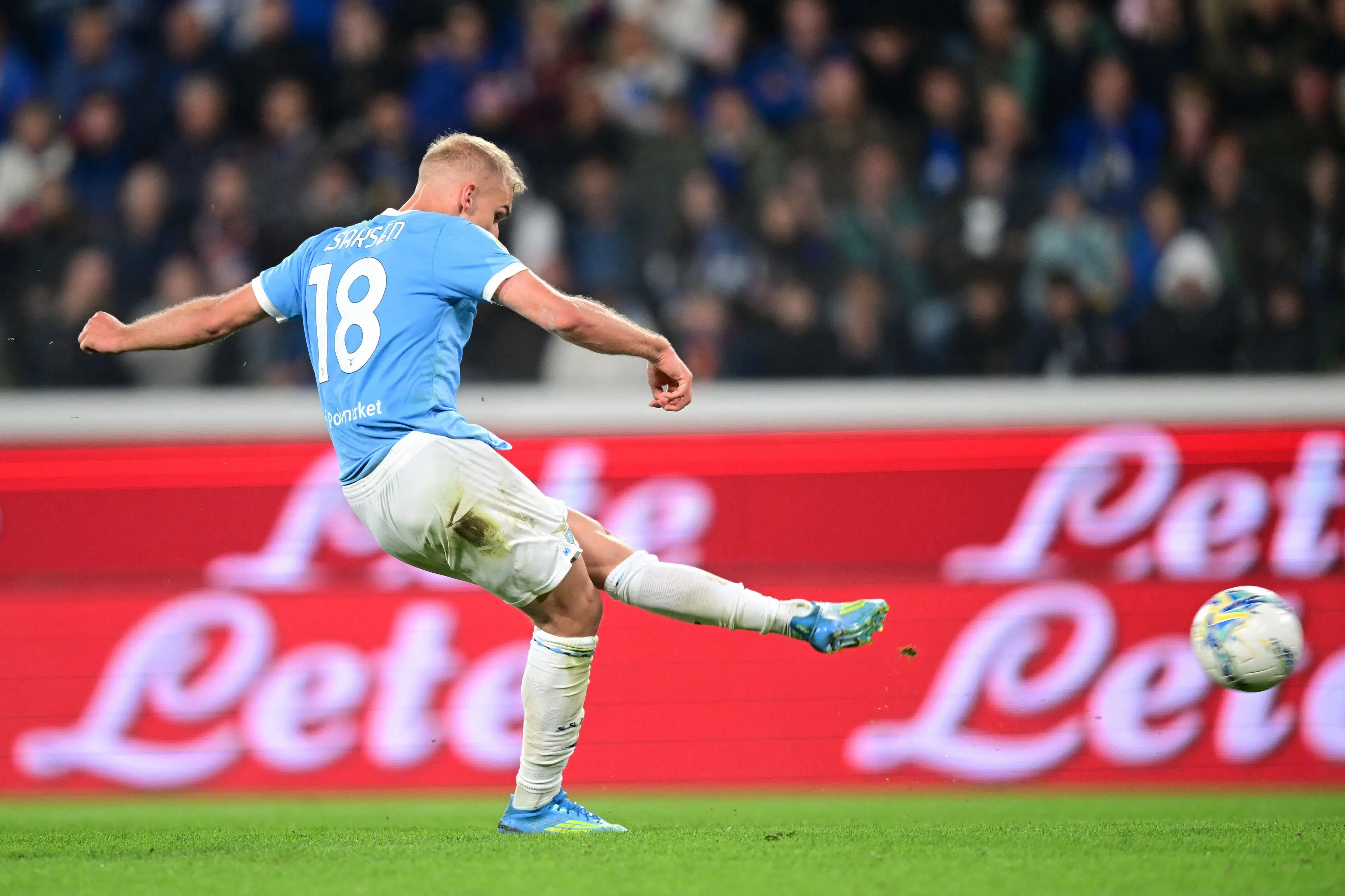 Lazio-træner trygler fans om at droppe boykot i finale