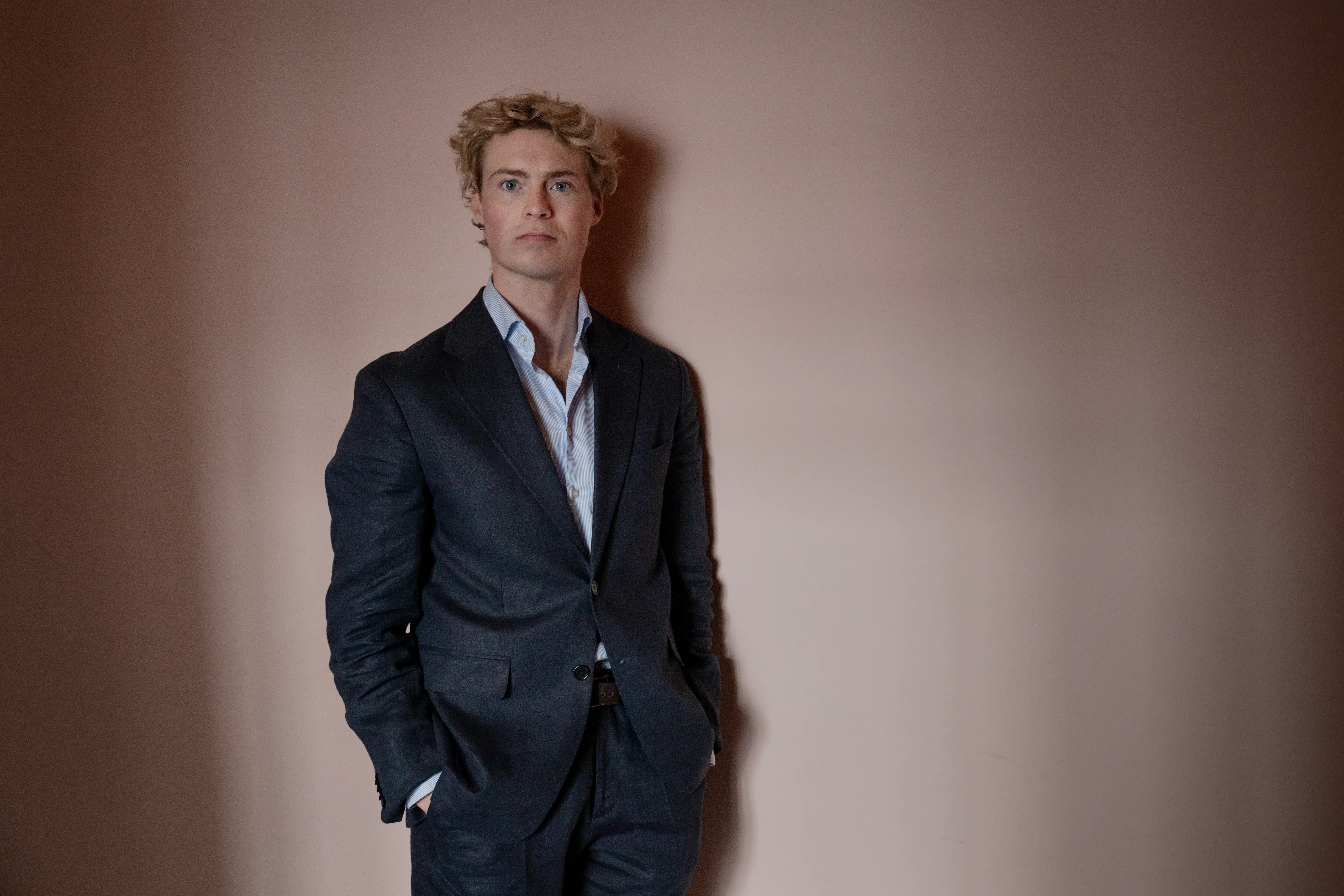 DR har kaldt dem »det borgerlige boyband«. Men måske afslører de noget mere grundlæggende om samfundet