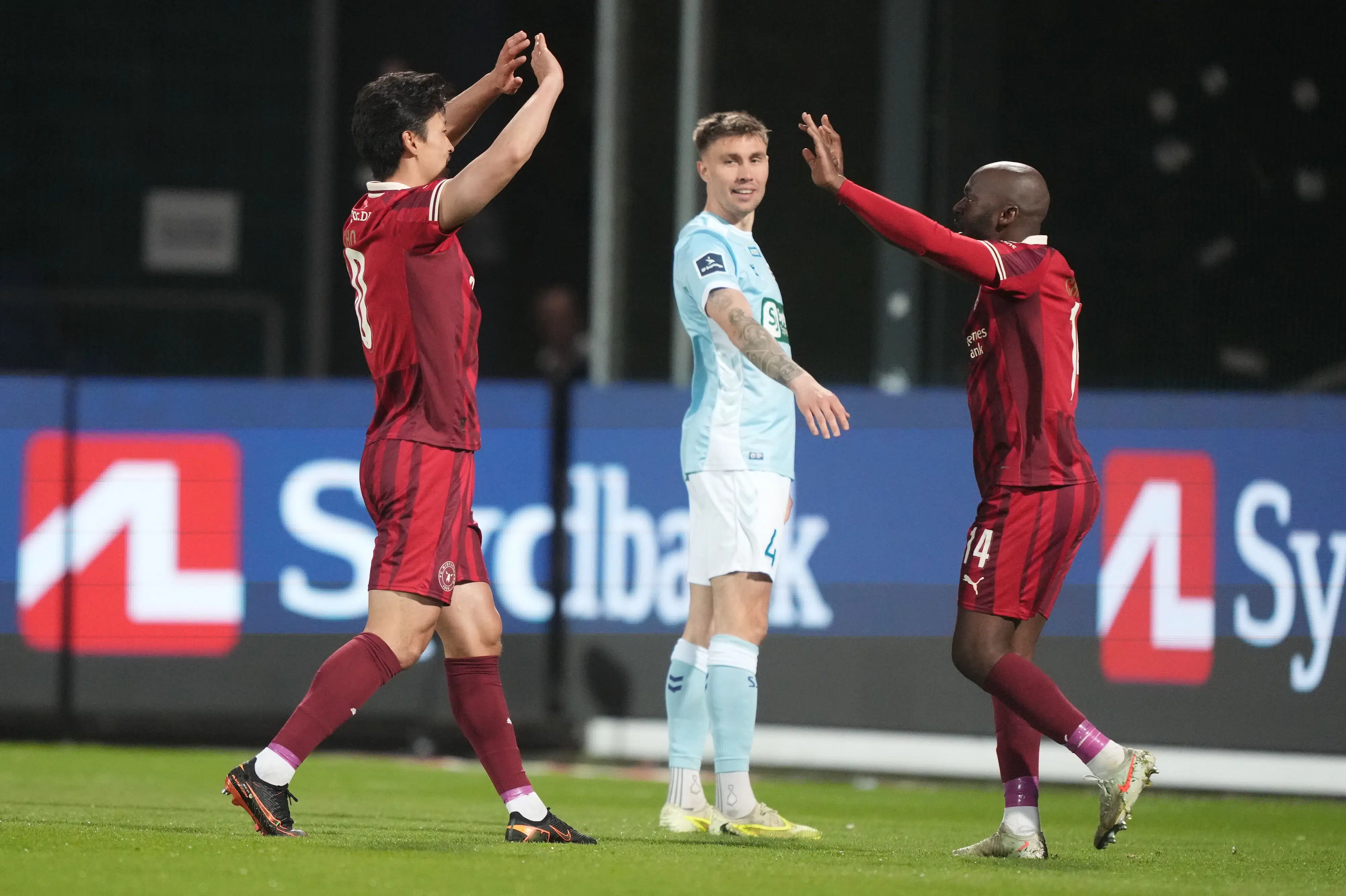 Sønderjysk selvmål sender FC Midtjylland på førstepladsen