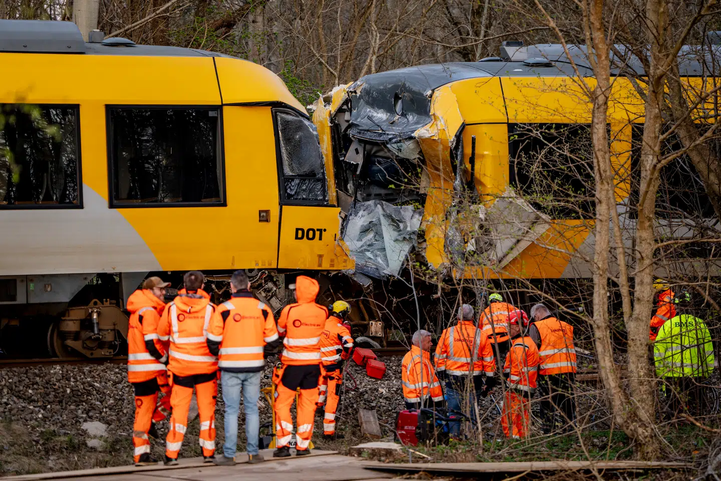 De to tog stødte torsdag morgen frontalt sammen på strækningen mellem Hillerød og Kagerup ved Isterødvejen.