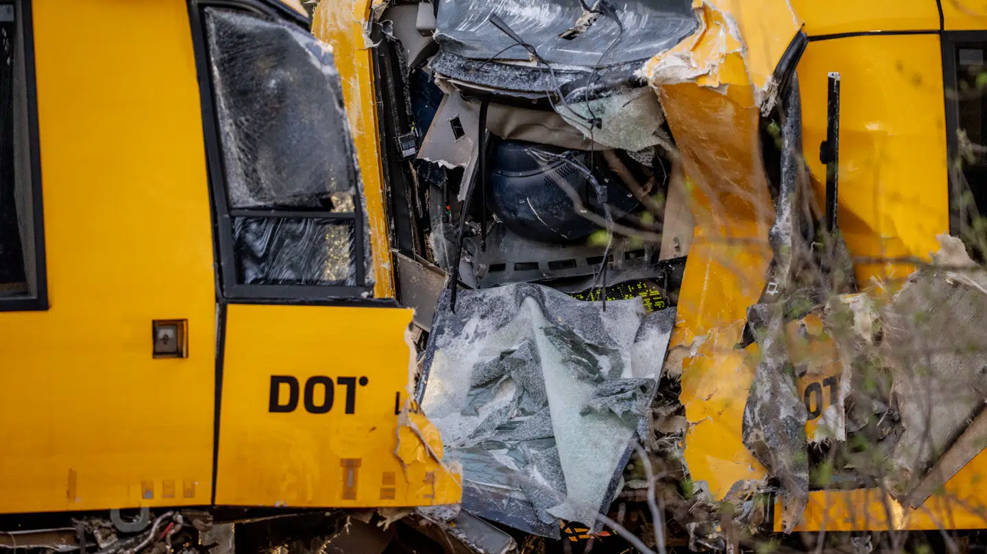 De to tog stødte torsdag morgen frontalt sammen på strækningen mellem Hillerød og Kagerup ved Isterødvejen.