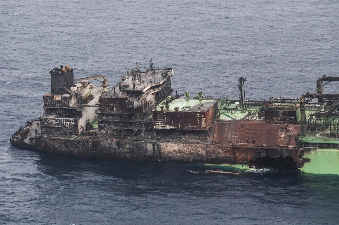 Det russiske tankskib "Arctic Metagaz" brød i brand i begyndelsen af marts og blev derefter efterladt i Middelhavet uden besætning. (Arkivfoto).