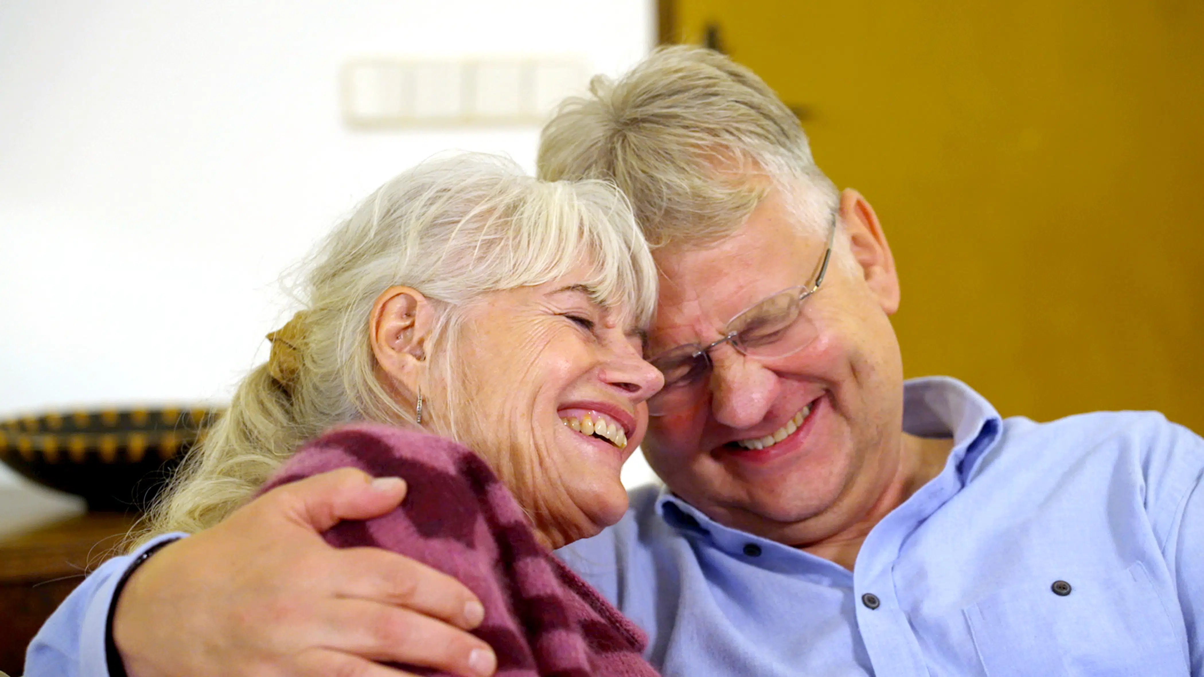 Trekantsdrama i 'Hotel Romantik'? Nu afslører Halli - det var aftalt på forhånd