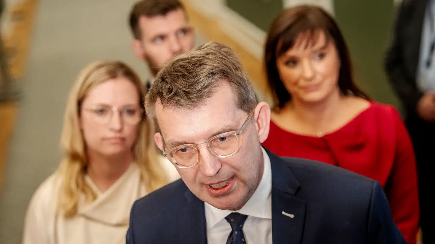 I Borgerlig Tabloid kommer Bertel Haarder med en direkte opfodring til Venstre-formanden Troels Lund Poulsen (V) og næstformand, Stephanie Lose.