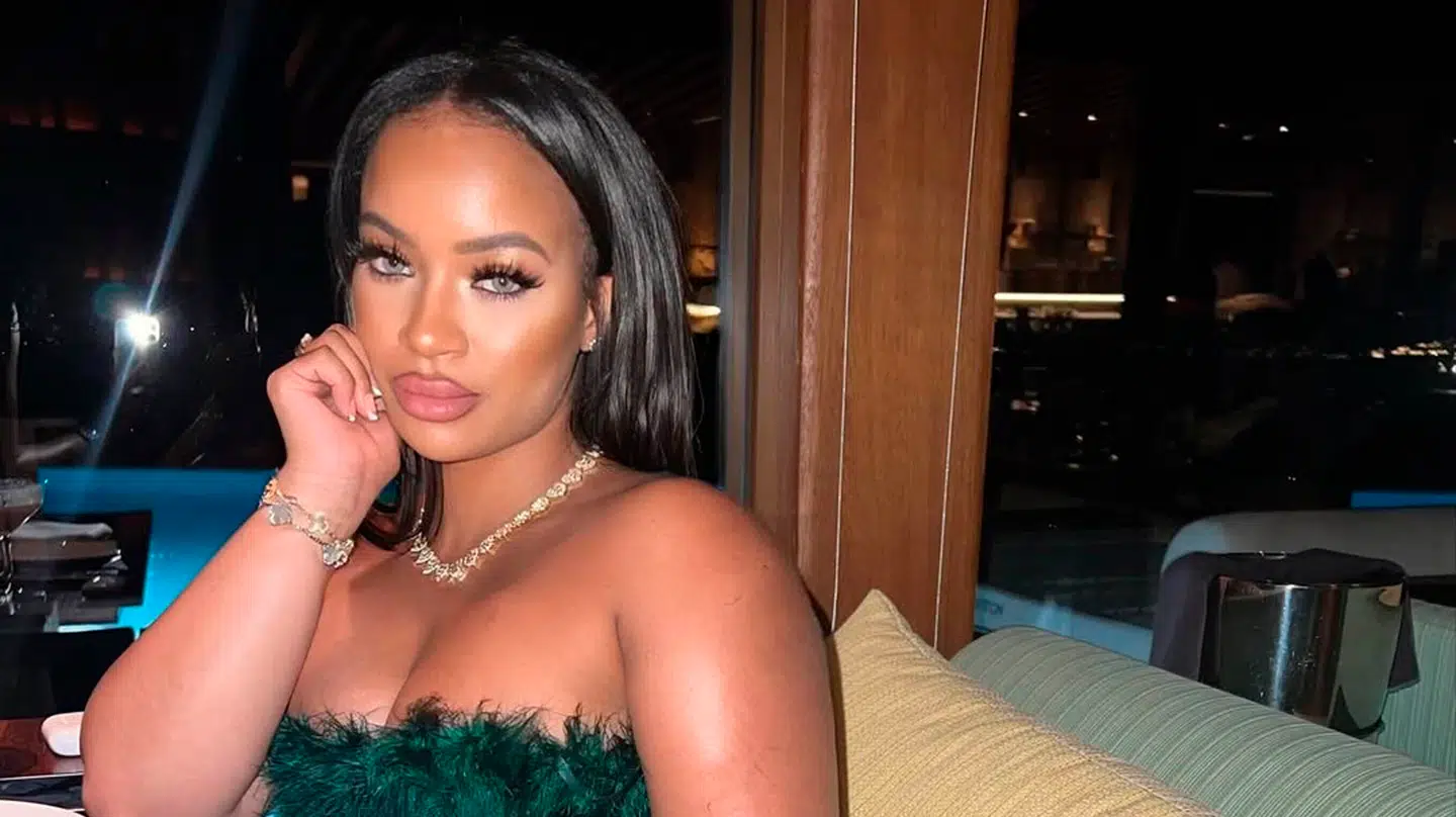 Efter dødsfaldet er Gabrielle Carrington tiltalt for mord i stedet for mordforsøg