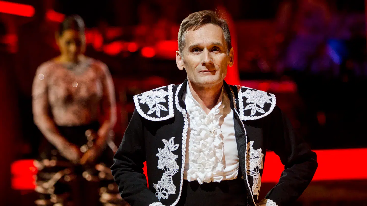 Her ses den tidligere landsholdsstjerne Allan Simonsen, da han i 2013 deltog i 'Vild med dans'.