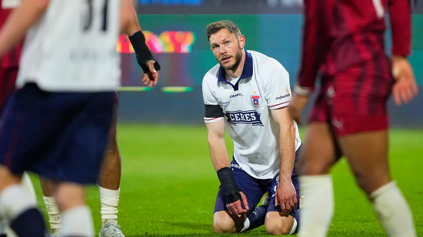 AGF møder FC Midtjylland i Superligaens mesterskabsspil på Ceres Park Vejlby i Aarhus søndag den 26. april 2026