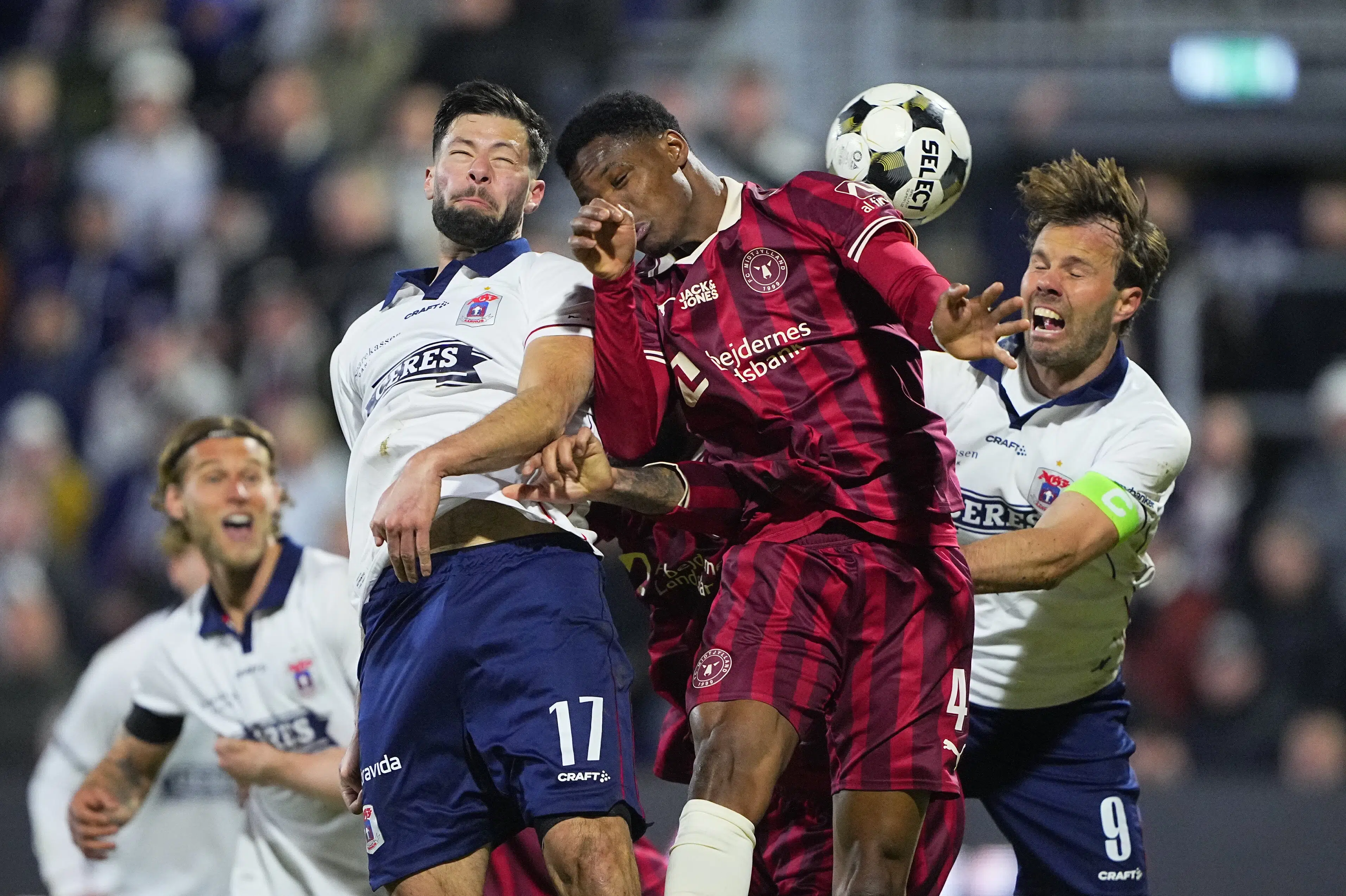 AGF og FCM deler i guldkamp uden scoringer