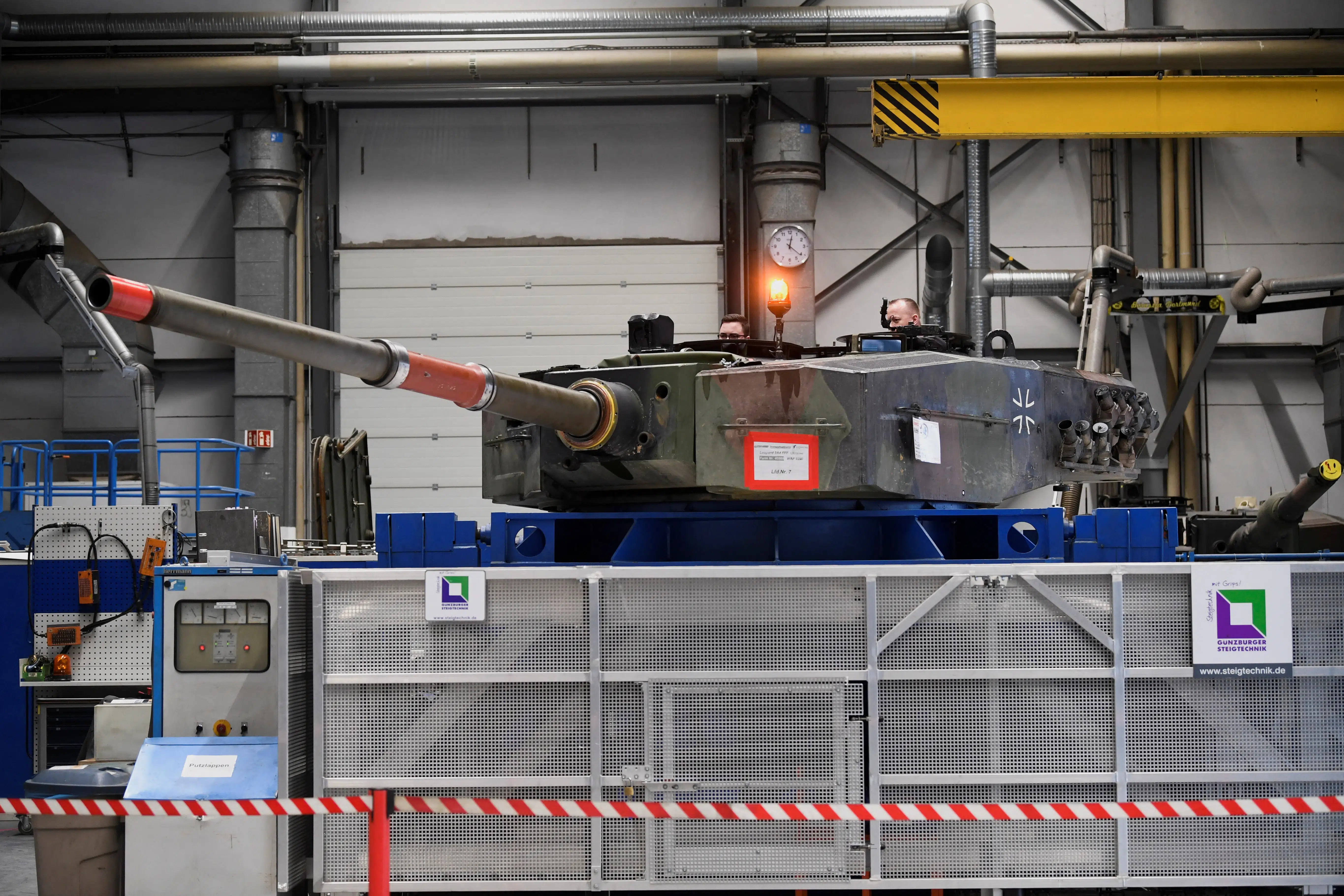 Eksperter spår vildt comeback for bombet aktie