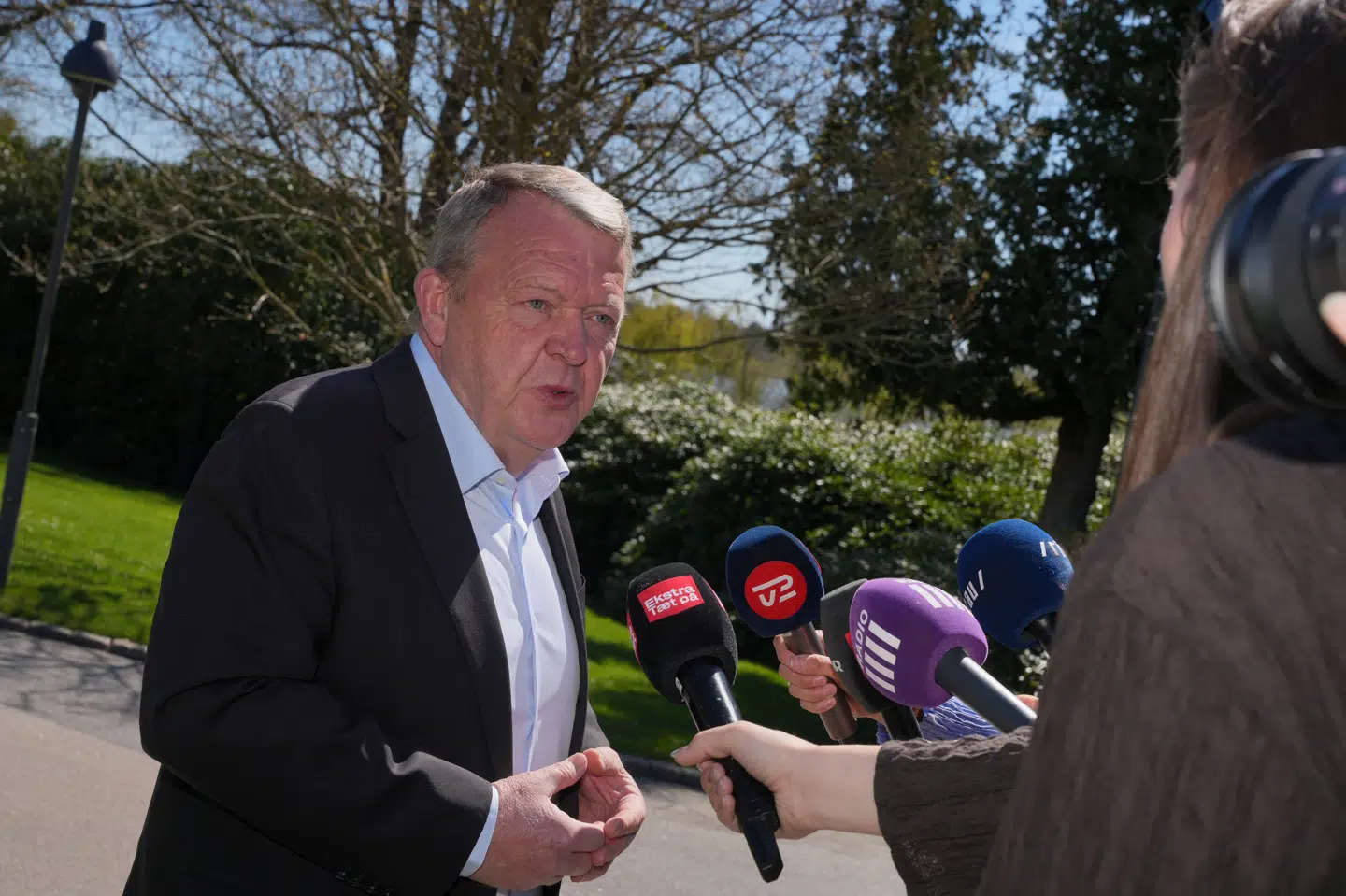 Lars Løkke Rasmussen er for alvor tilbage ved forhandlingsbordet hos Mette Frederiksen (S).