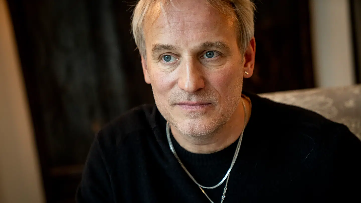 Rasmus Botoft bliver tydeligt berørt under et interview i radioprogrammet 'Det sidste måltid'.