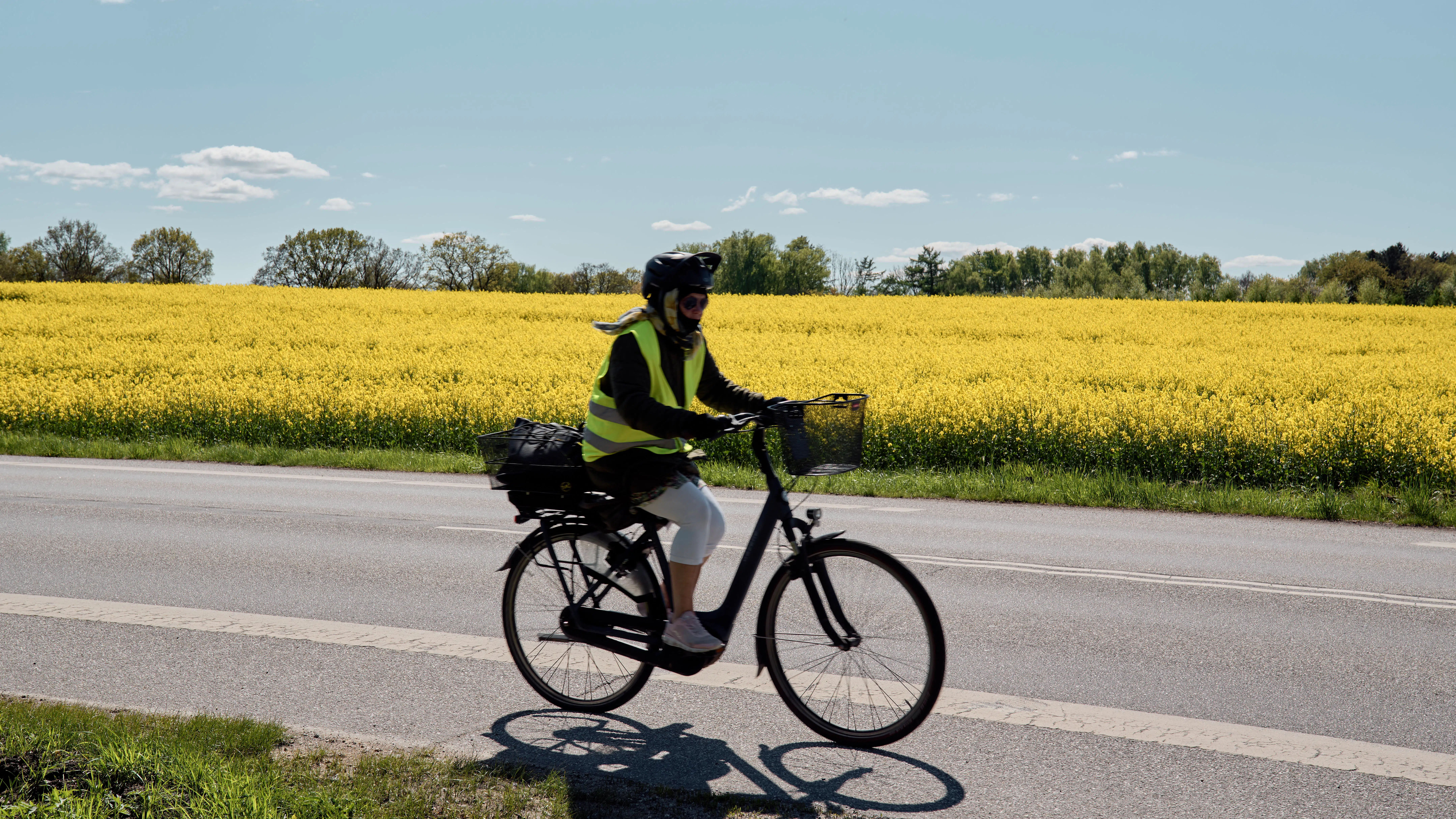 DMI: Husk solbriller og solcreme tirsdag