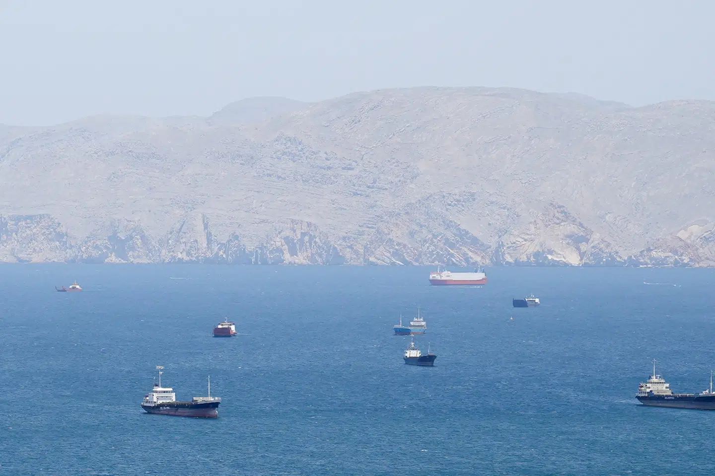 Iran har stort set lukket for al civil skibstrafik i Hormuzstrædet under krigen, som begyndte 28. februar. Iran har siden midten af april opretholdt en amerikansk blokade af iranske havne i strædet. (Arkivfoto).