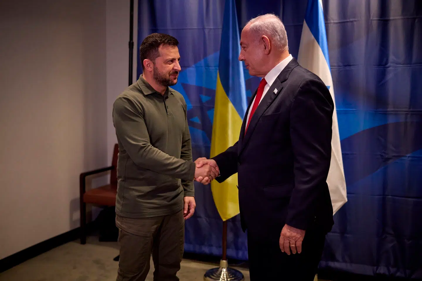 For nuværende har vi ikke hørt, hvordan Israels premierminister, Benjamin Netanyahu, forholder sig til den ukrainske anklage. Men hvis »plyndring af Ukraine« bliver Netanyahus officielle politik, får det konsekvenser, der rækker ud over Ukraine, mener The Wall Street Journals ledende udenrigskorrespondent, Yaroslav Trofimov.