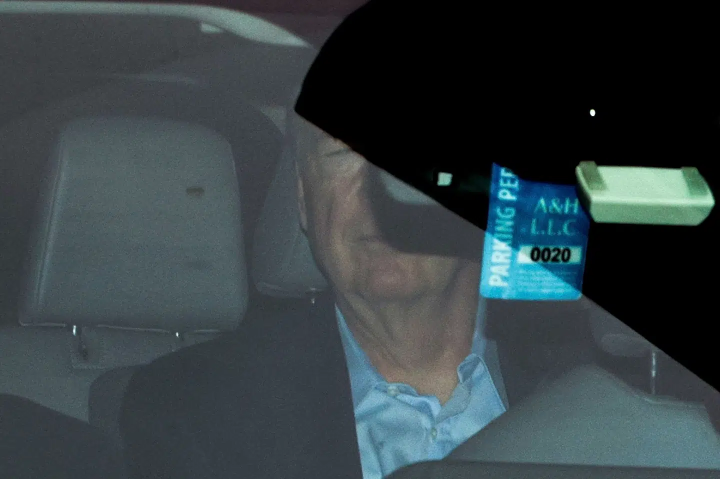 Tidligere FBI-chef, James Comey, på vej væk fra et retsmøde i delstaten Virginia onsdag.