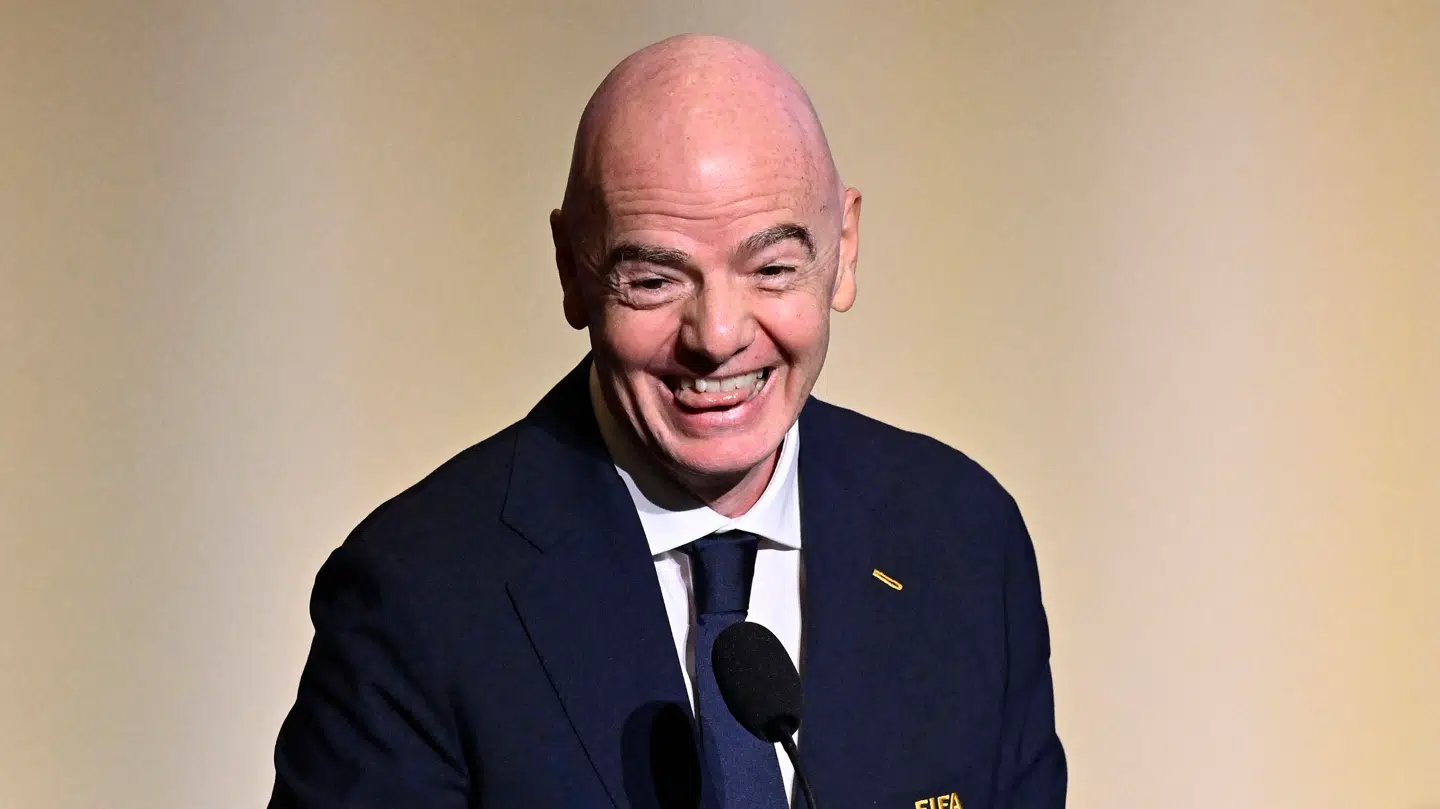 Fodboldens spidser er samlet i Canada.