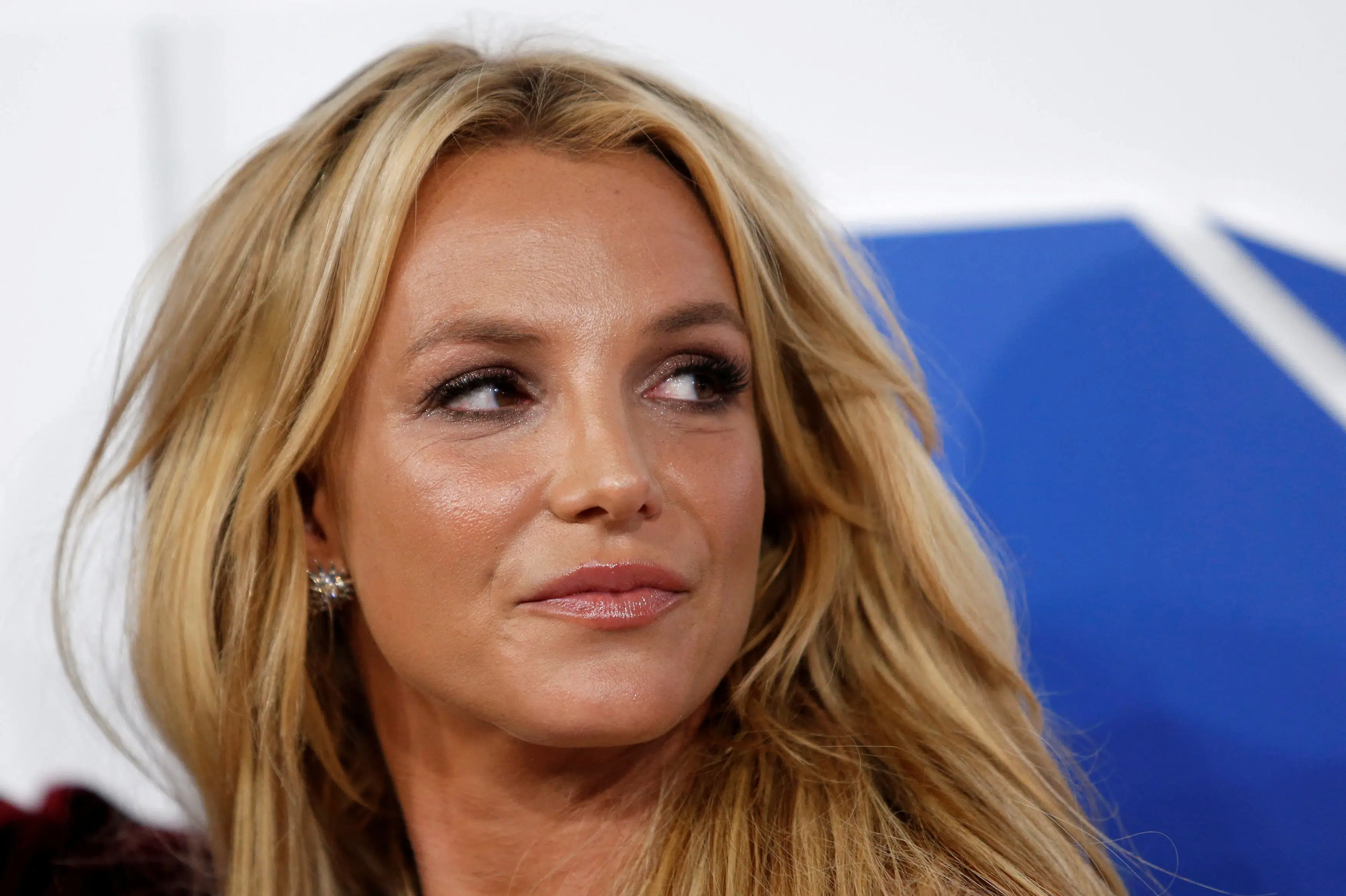 Britney Spears sigtet for at køre bil påvirket af alkohol og stoffer
