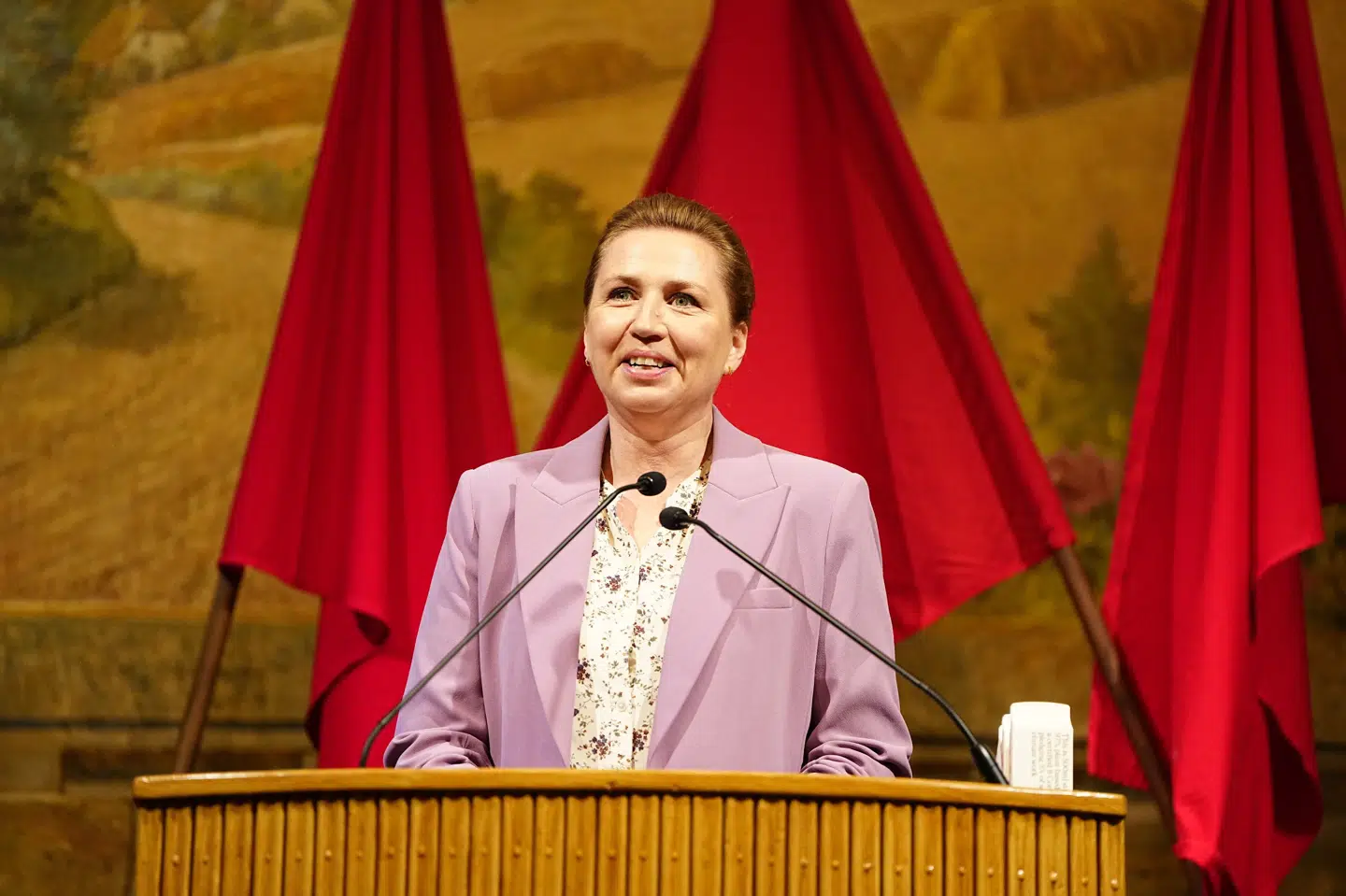 Mette Frederiksen (S) taler på Arbejdermuseet i København, hvor Socialdemokratiet traditionen tro markerer arbejdernes internationale kampdag.