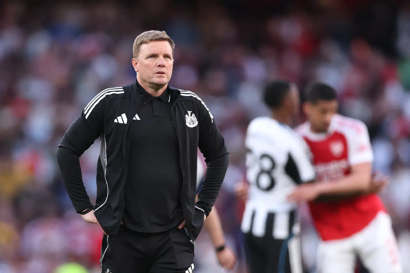 Eddie Howe og Newcastle har haft en svær sæson i Premier League trods den saudiarabiske investeringsfonds økonomiske støtte. (Arkivfoto).