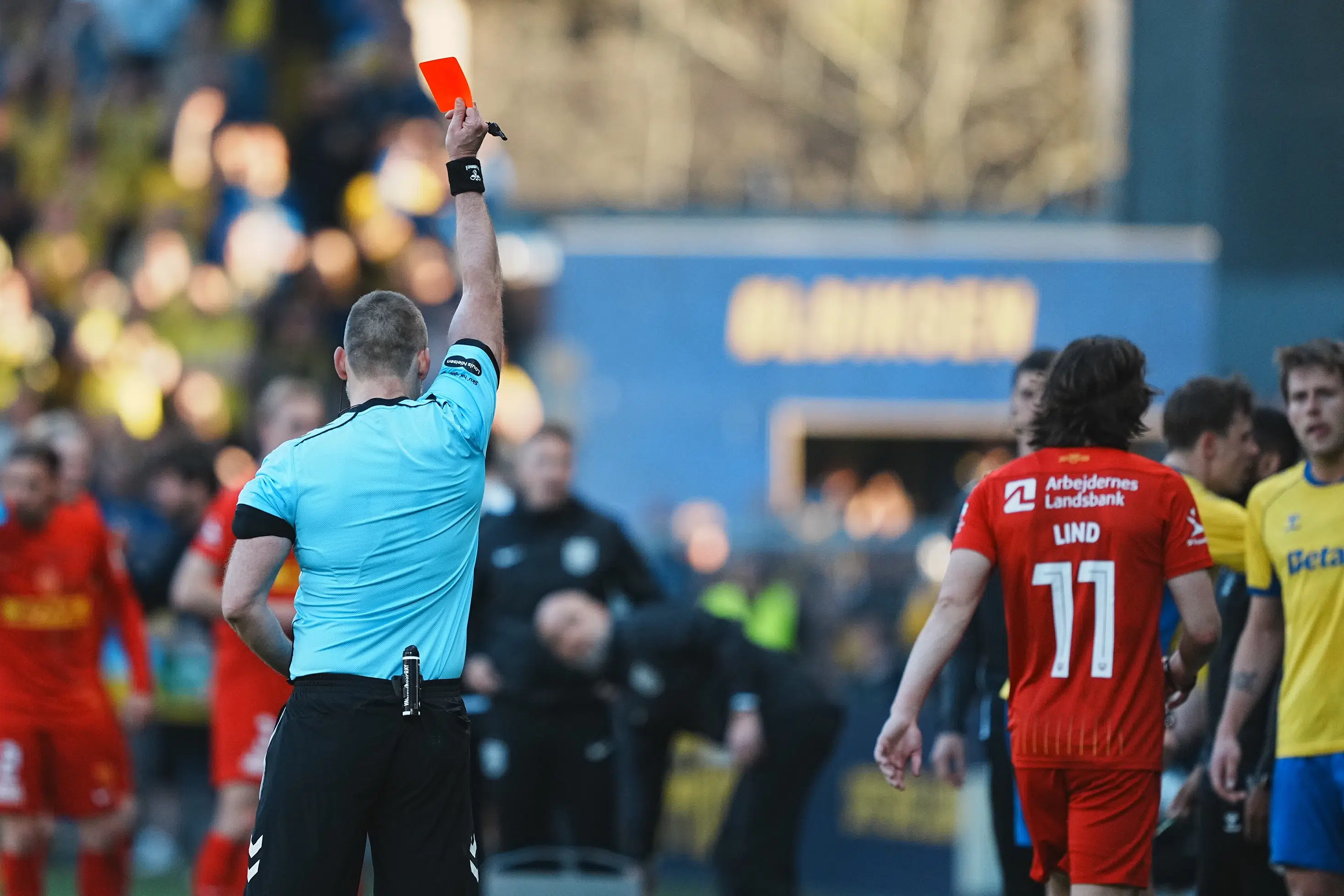 Brøndby slider sig akkurat til point mod FCN's ti mand
