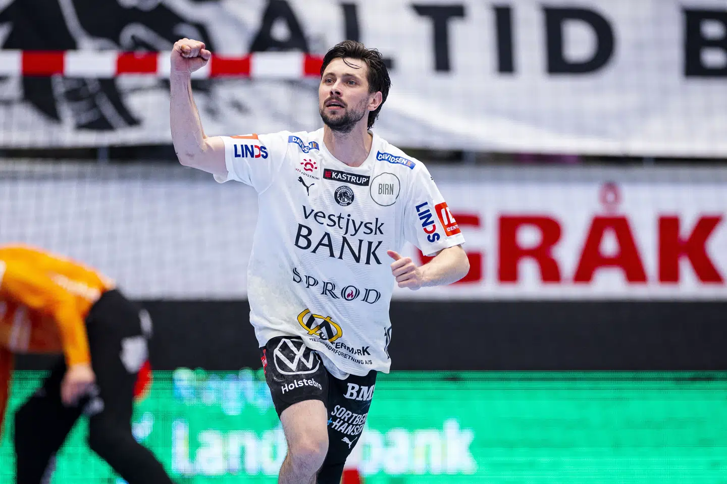 Der var god grund til, at Magnus Bramming og resten af TTH-mandskabet kunne knytte næven efter sejr over Mors-Thy. (Arkivfoto).