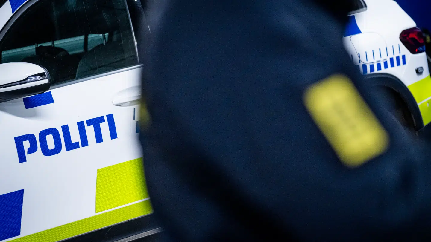 Den 46-årige mand er ikke i livsfare, oplyser Midt- og Vestsjyllands Politi.