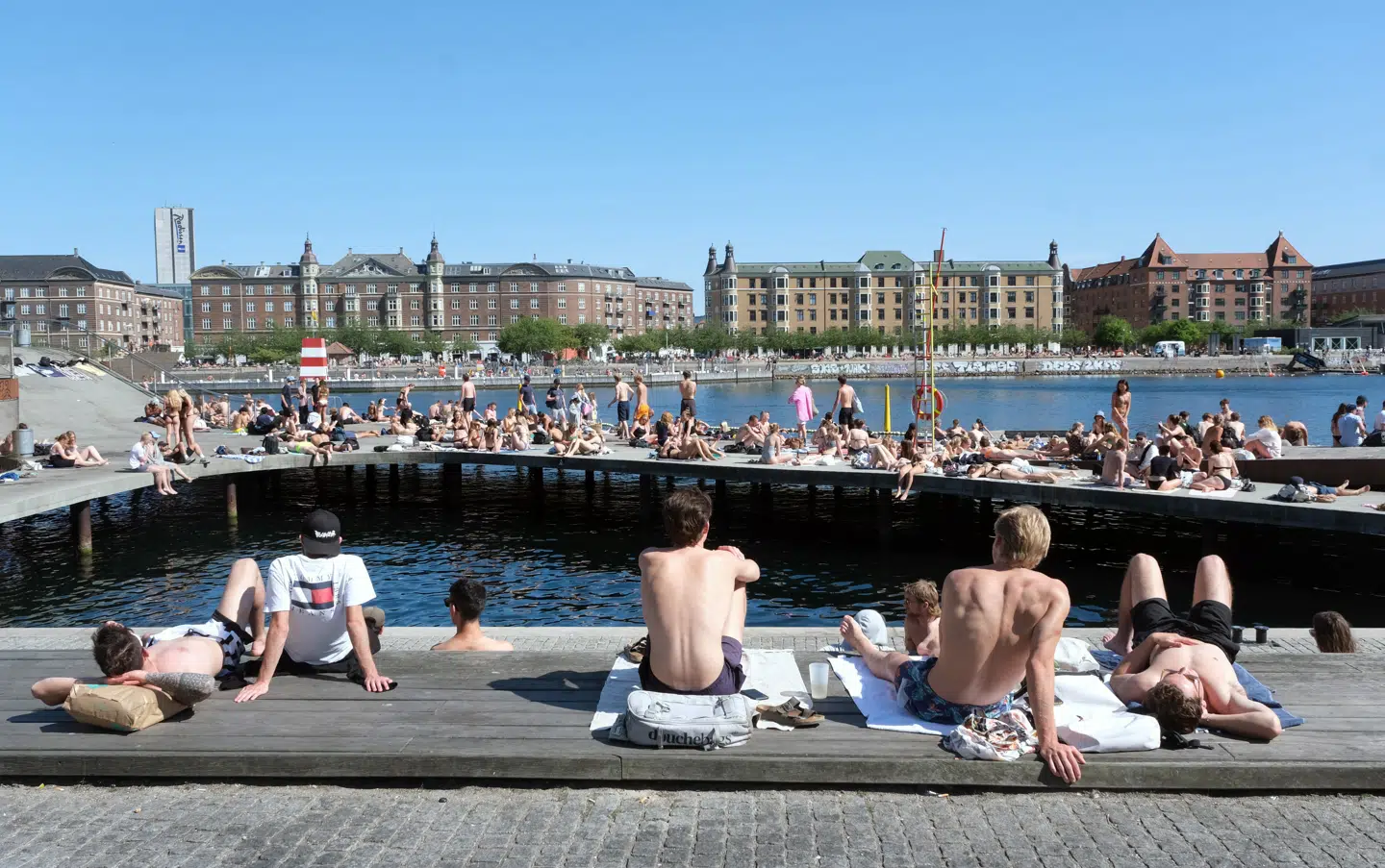 Ved Kalvebod Bølge er der både badezone og dyppezone.