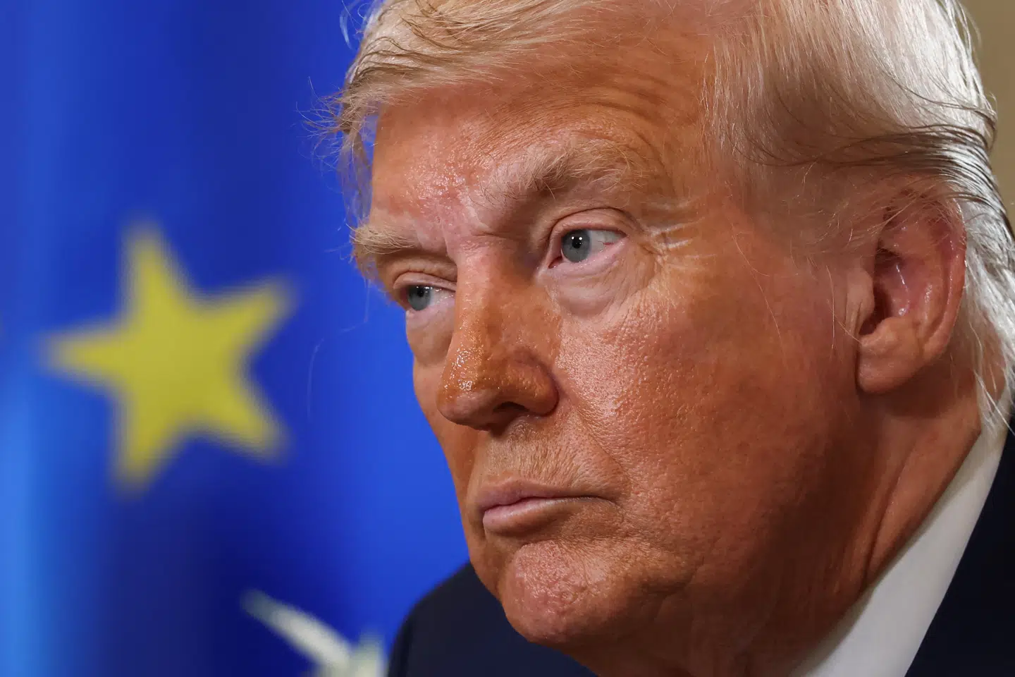 Hvis Trump indfører nye toldsatser, der er »uforenelige« med EUs og USAs handelsaftale, så forbliver alle »muligheder« åbne, lyder det fra EU-toppen.