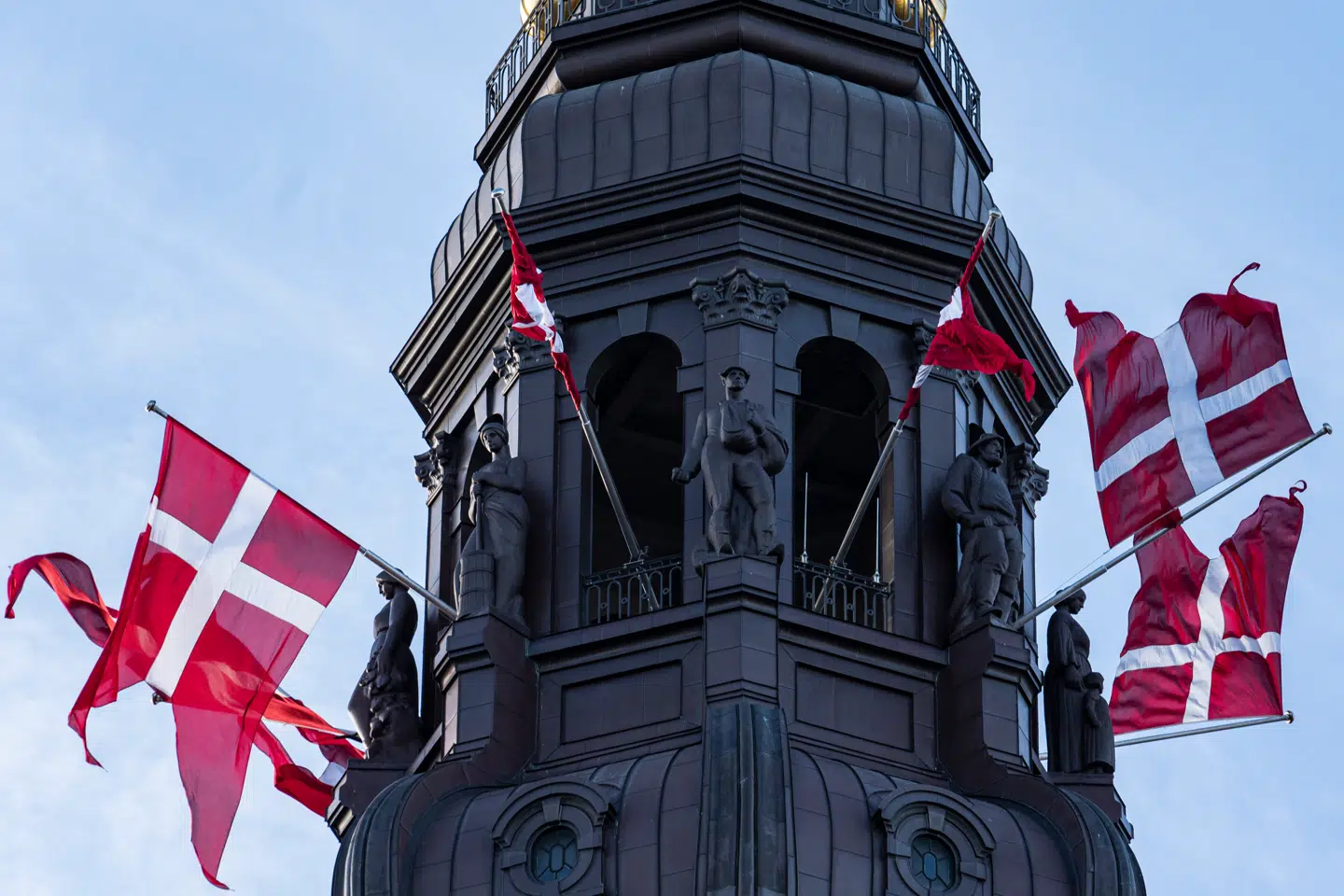 Danske politikere på Christiansborg henviser flittigt til Grundtvig, men uden kontekst og refleksion mister hans tanker deres egentlige betydning. Det mener Mark Nicolas Solis, cand.scient.pol. og økonomikonsulent i Styrelsen for Danmarks Fængsler.