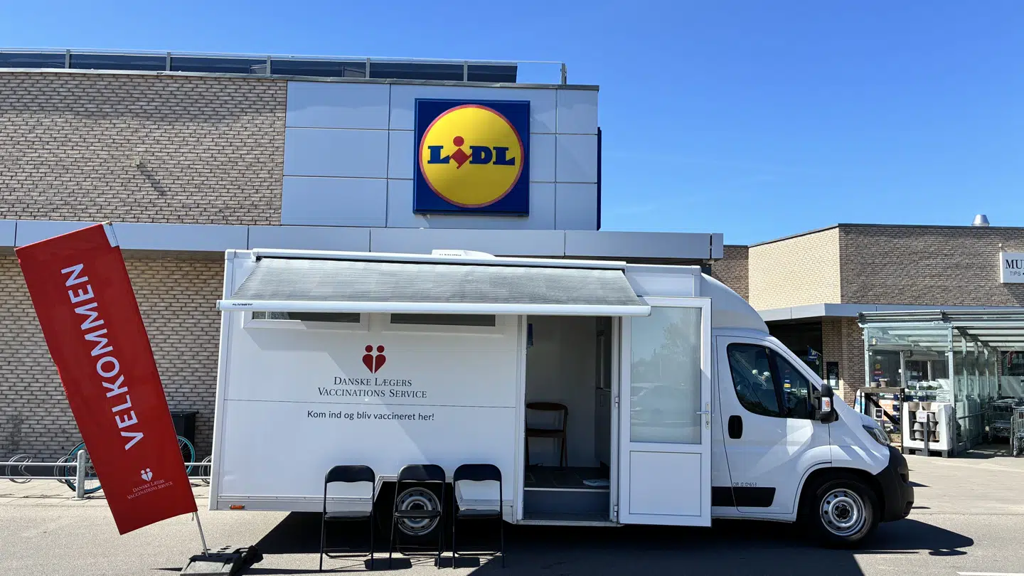 Man kan nu blive vaccineret foran udvalgte Lidl-supermarkeder.