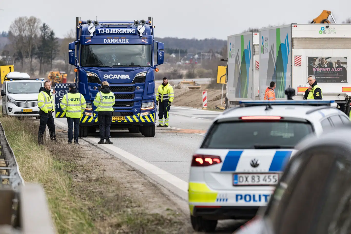 I april var tre personer involveret i en alvorlig trafikulykke på Hillerødmotorvejens forlængelse. Nu spærrer Vejdirektoratet overhalingssporet for at sikre bilisterne fremover. (Arkivfoto).