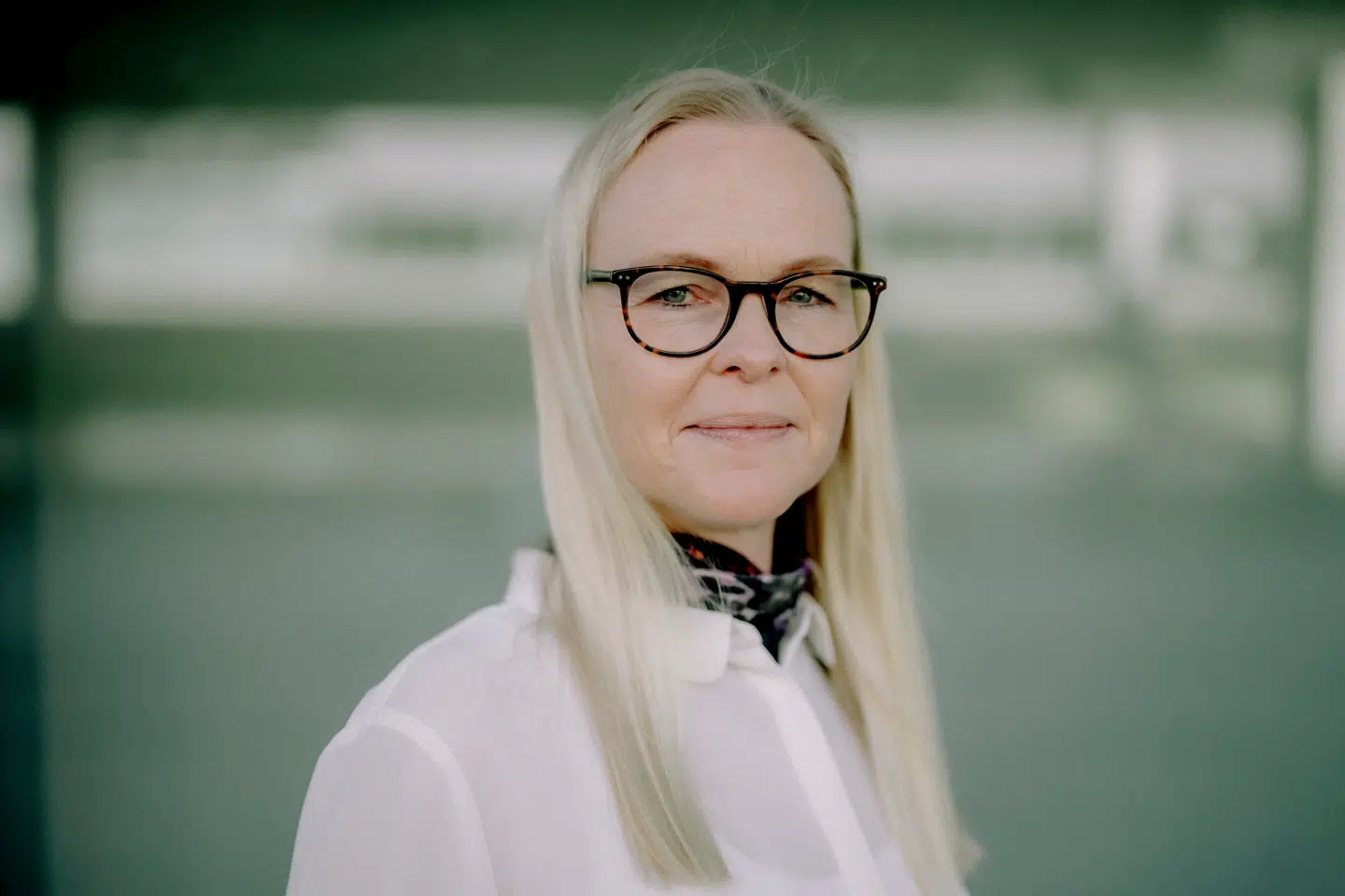 Inge Voller er rektor for Ørestad Gymnasium, og hun oplever særligt problemer med negativ social kontrol i miljøer, »der har med religion at gøre«.
