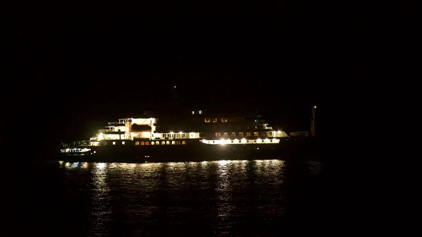 MV Hondius.