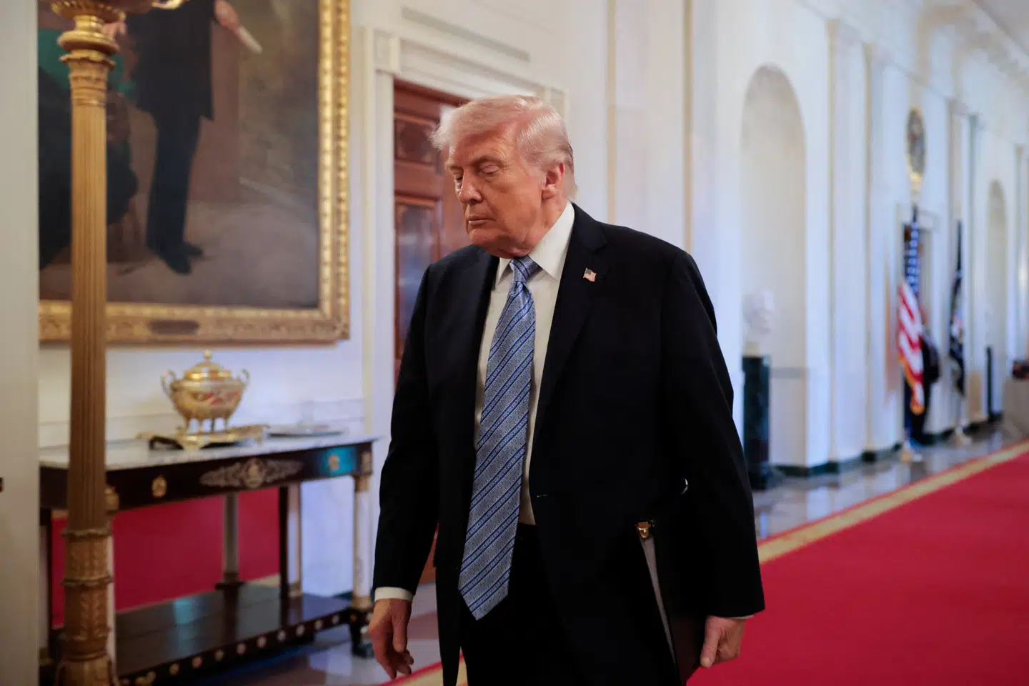 I iranske statsmedier jubles der, efter Trump i nat dansk tid meddelte, at USA indstiller »Project Freedom« efter få dage for i stedet at afsøge en fredsaftale med Iran.