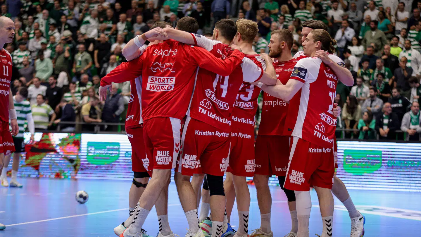 Aalborg Håndbold fik uafgjort til allersidst i Portugal.