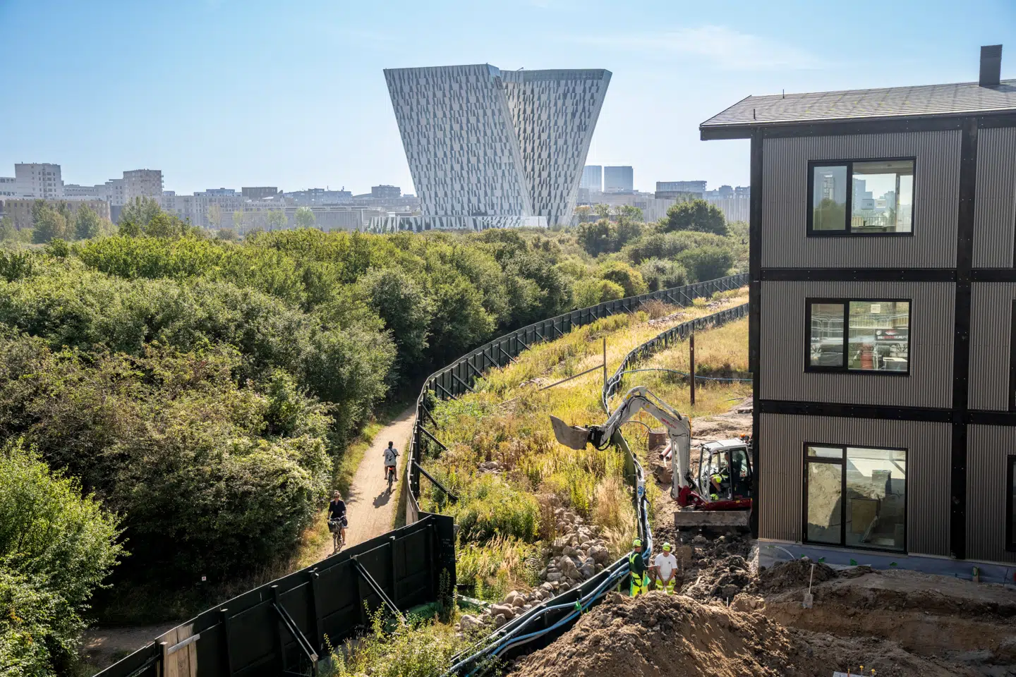 Andelsejerskab af kritiske virksomheder, såsom bank og strøm, giver sikkerhed i pressede tider, lyder det fra Andreas Pinstrup Jørgensen, der har skrevet bogen »Andelskraft«. Foto: Ida Marie Odgaard/Ritzau Scanpix