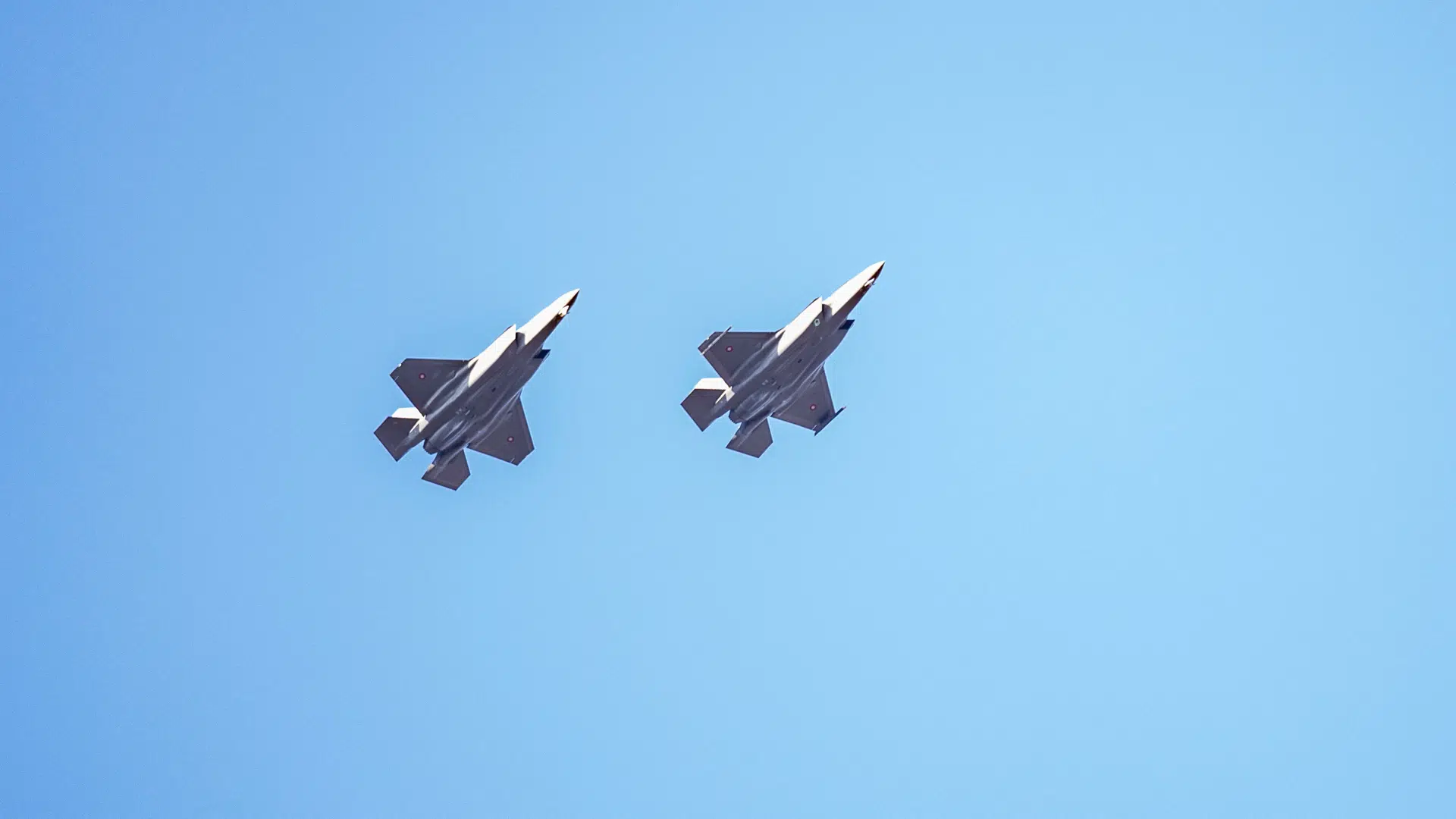 Kampflys larm over København: Forsvaret forklarer F-35-overflyvning — image 2